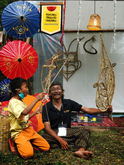 Hypeabis Wayang Rumput