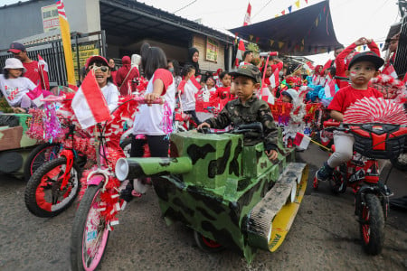 Hypeabis Lomba Sepeda Hias Sambut Hari Kemerdekaan