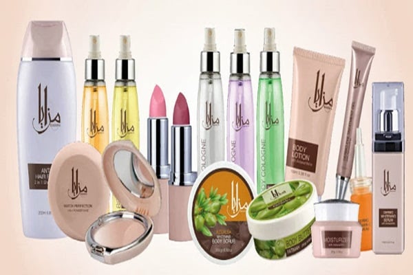 ilustrasi produk kosmetik/mazayaskincare.wordpress.com