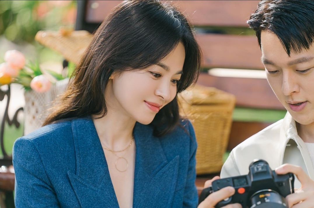 Song Hye Kyo berperan sebagai Ha Young Eun (Dok. SBS)