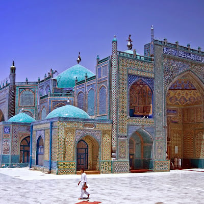 Hazrat Ali Mazar, Mazar I Sharif , Afghanistan. (Sumber gambar: HammamArsitek)