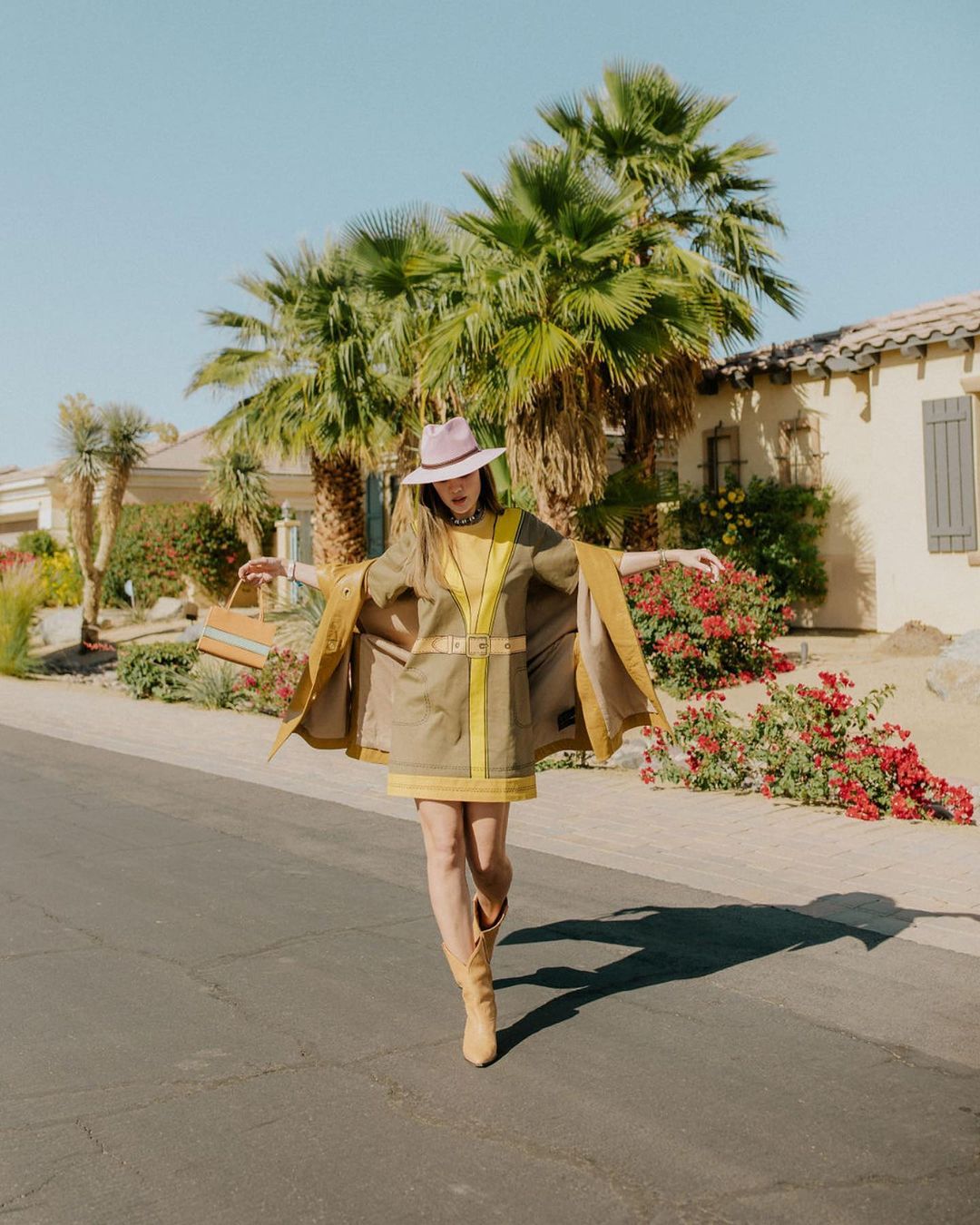 Luna Maya saat datang ke Coachella (Sumber gambar: Luna Maya/Instagram)