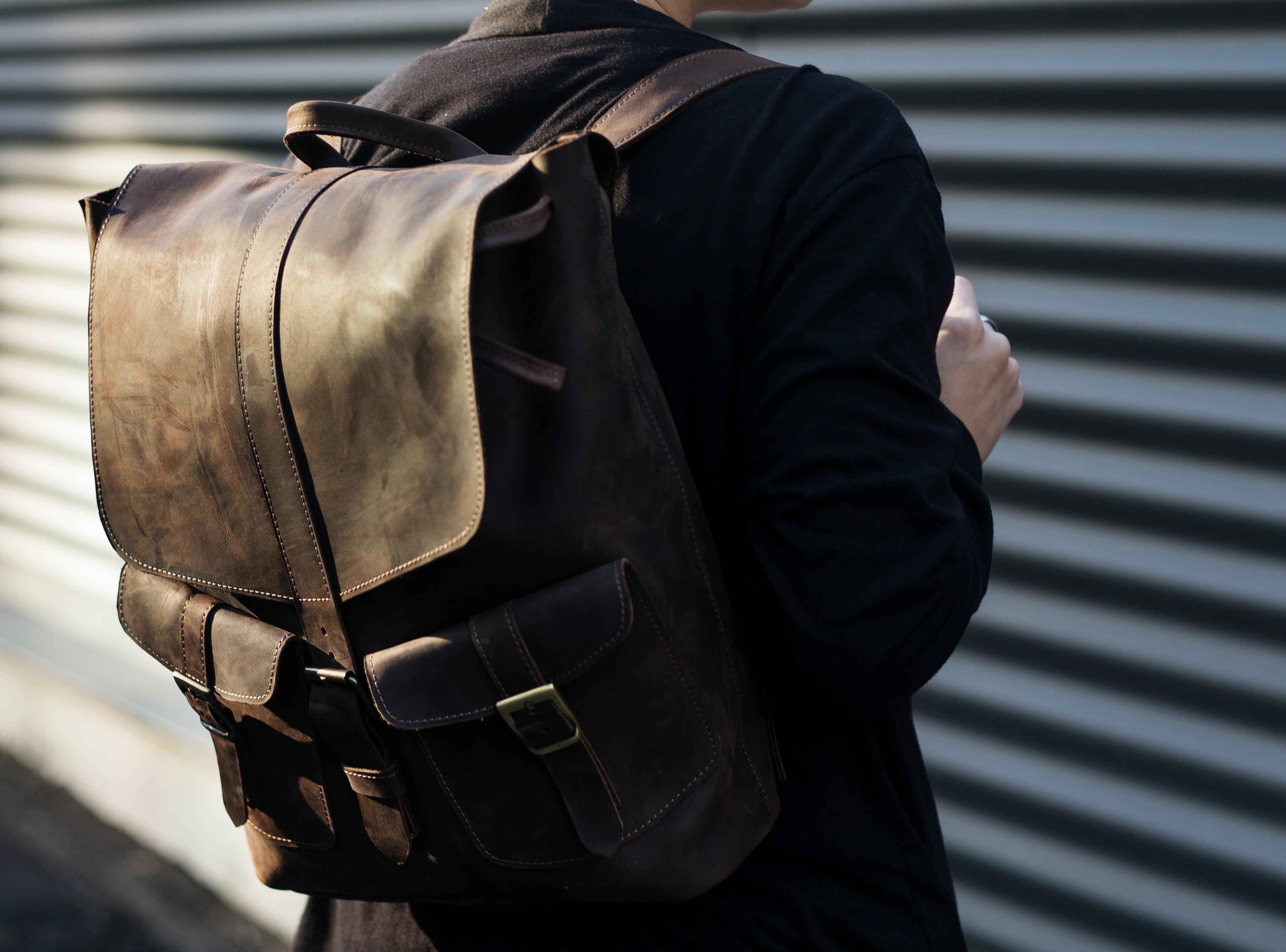backpack (Sumber gambar: Evg Kowalievska/Pexels)