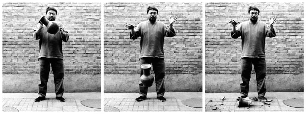 Ai Weiwei dan karyanya dalam bingkai fotografi (Sumber magazineartland)
