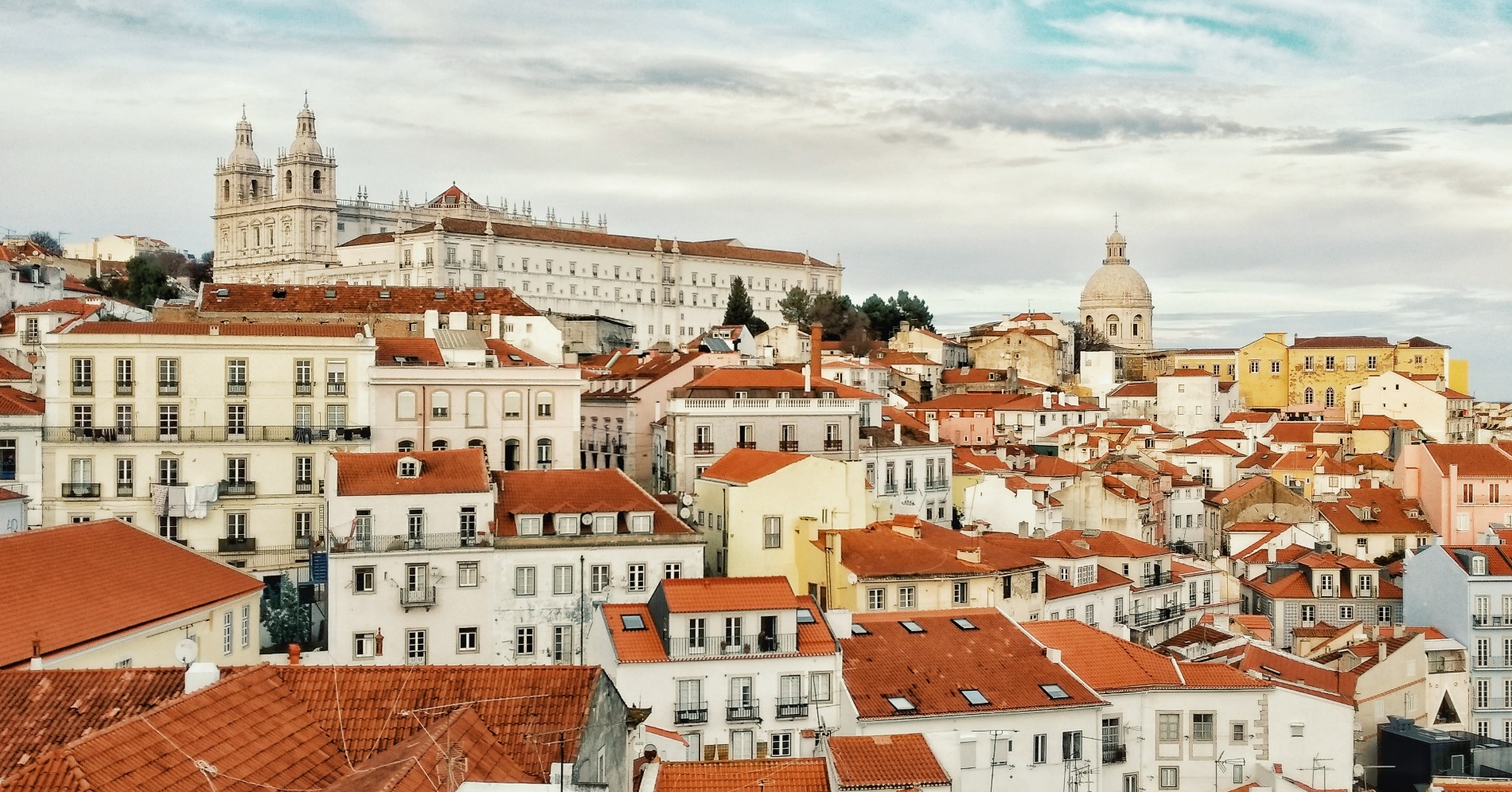 Ilustrasi kota Lisbon (sumber gambar Unsplash/Liam McKay)