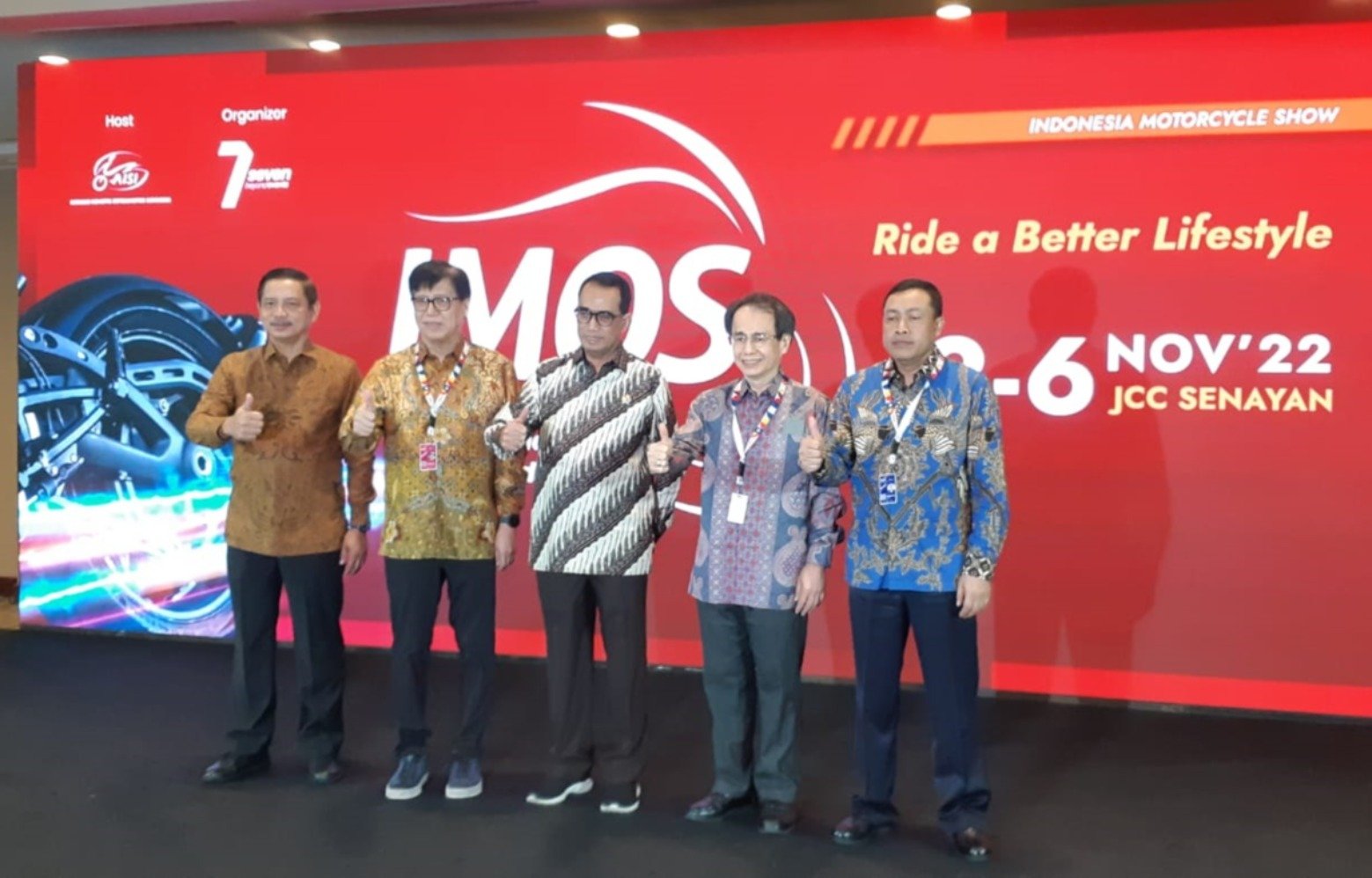  Pembukaan Indonesia Motorcycle Show (IMOS) 2022 di Jakarta Convention Center. (sumber gambar: Hypeabis.id/Yudi Supriyanto)