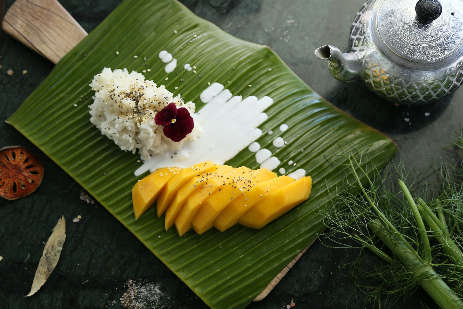 Mango Sticky Rice (Sumber gambar: Huahom/Pixabay)