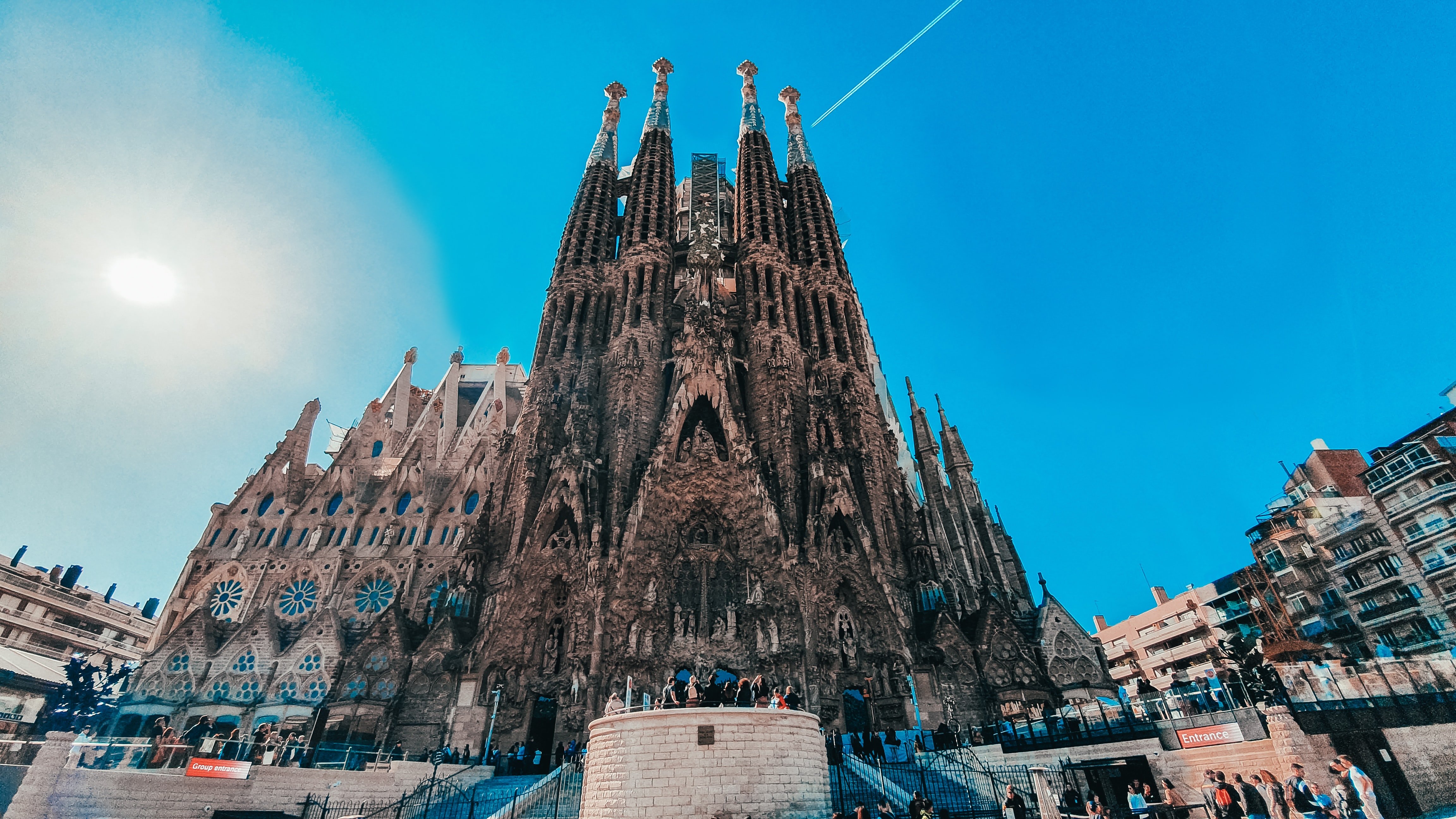 ilustrasi Sagrada Familia(sumber gambar Unsplash/Miltiadis Fragkidis)