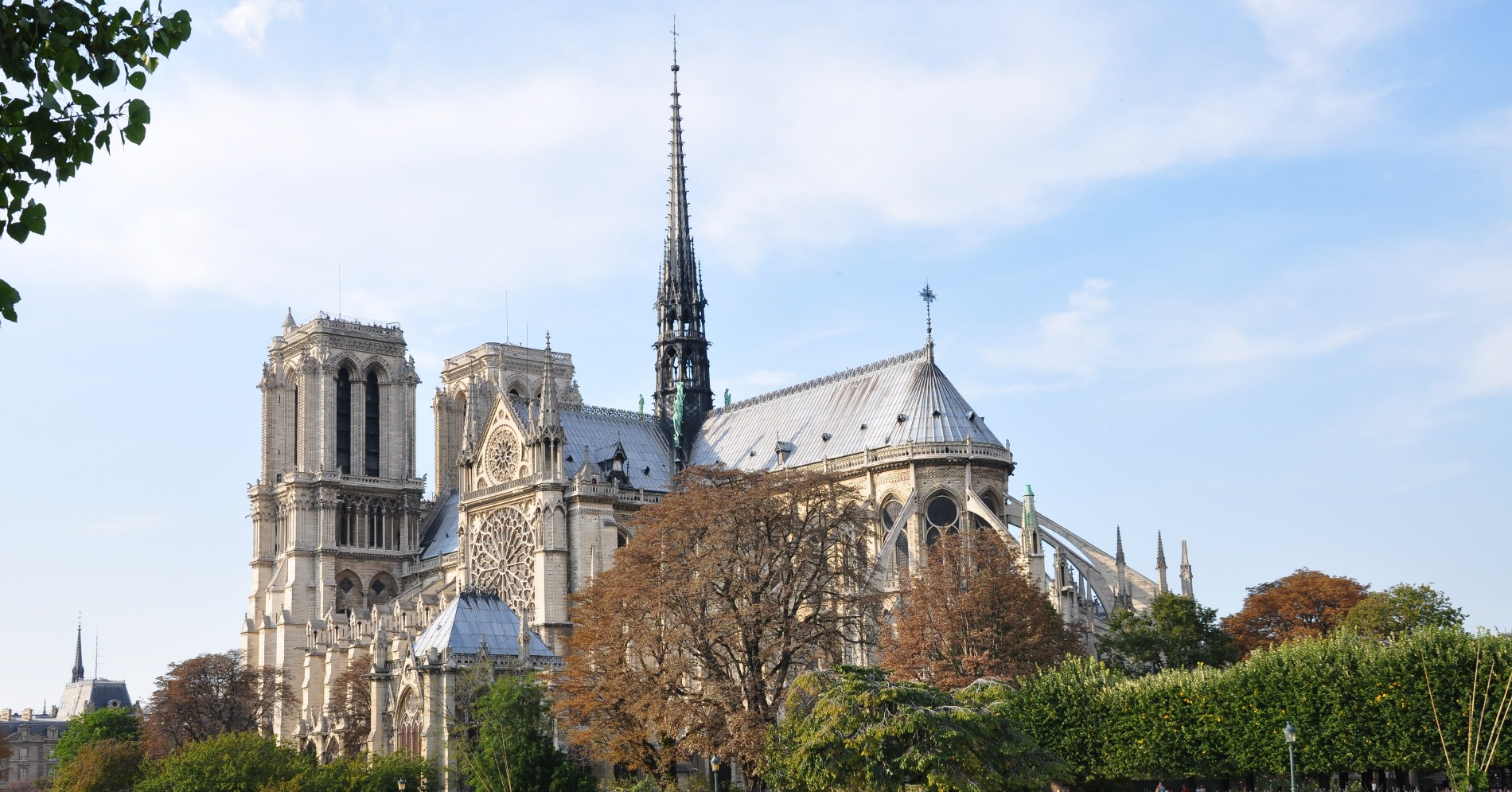 Ilustrasi Katedral Notre Dame (Sumber gambar Unsplash/Sebastien)