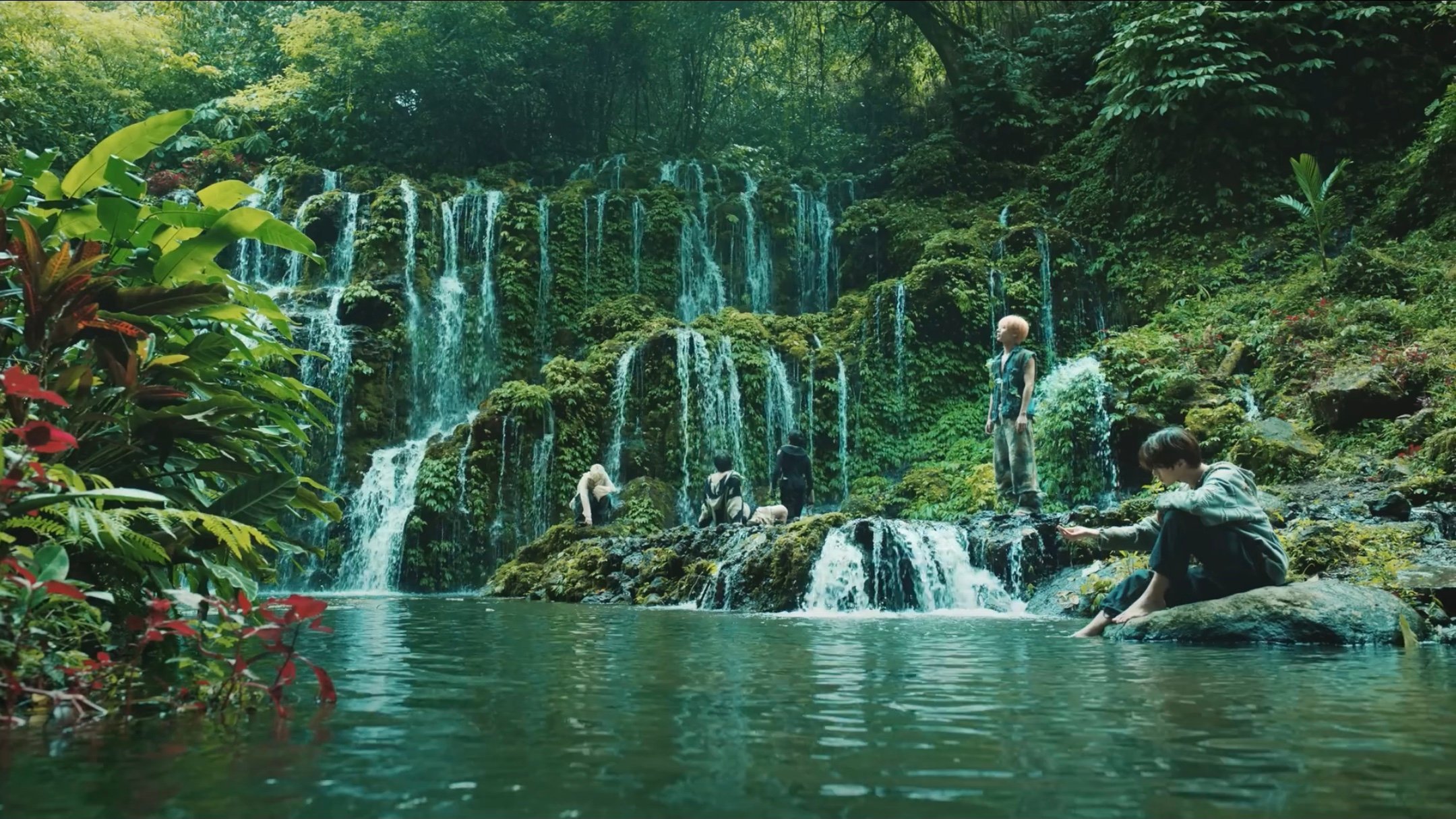 Air Terjn Banyu Wana Amerta, Bali. (Sumber gambar : HYBE Label)