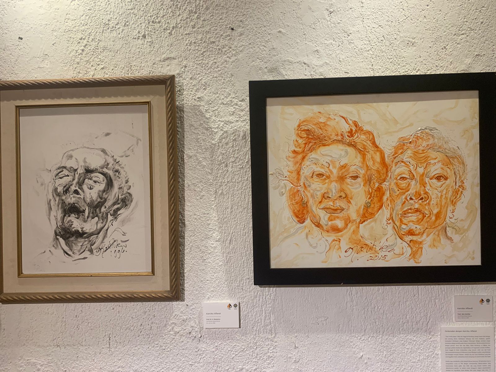 Dua lukisan karya Kartika Affandi yang menjadi koleksi di Cemara 6 Galeri-Museum 