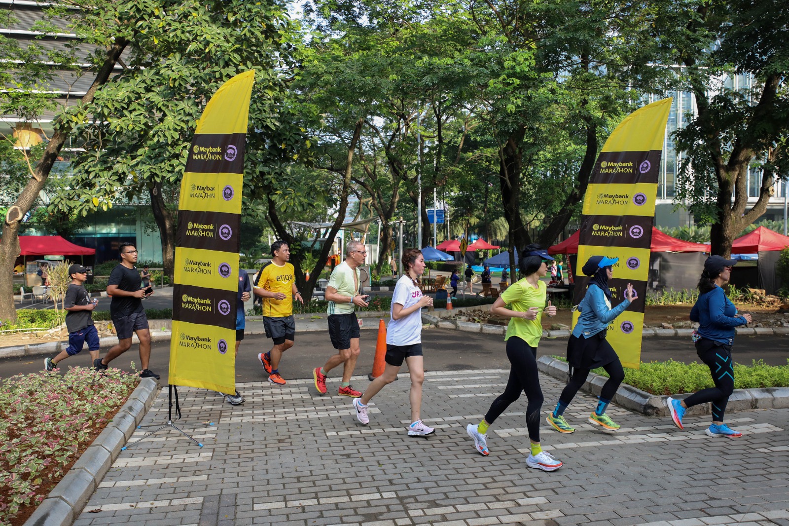 Para peserta lari Road to Maybank Marathon 2023  (Sumber gambar:JIBI/Bisnis/Eusebio Chrysnamurti)