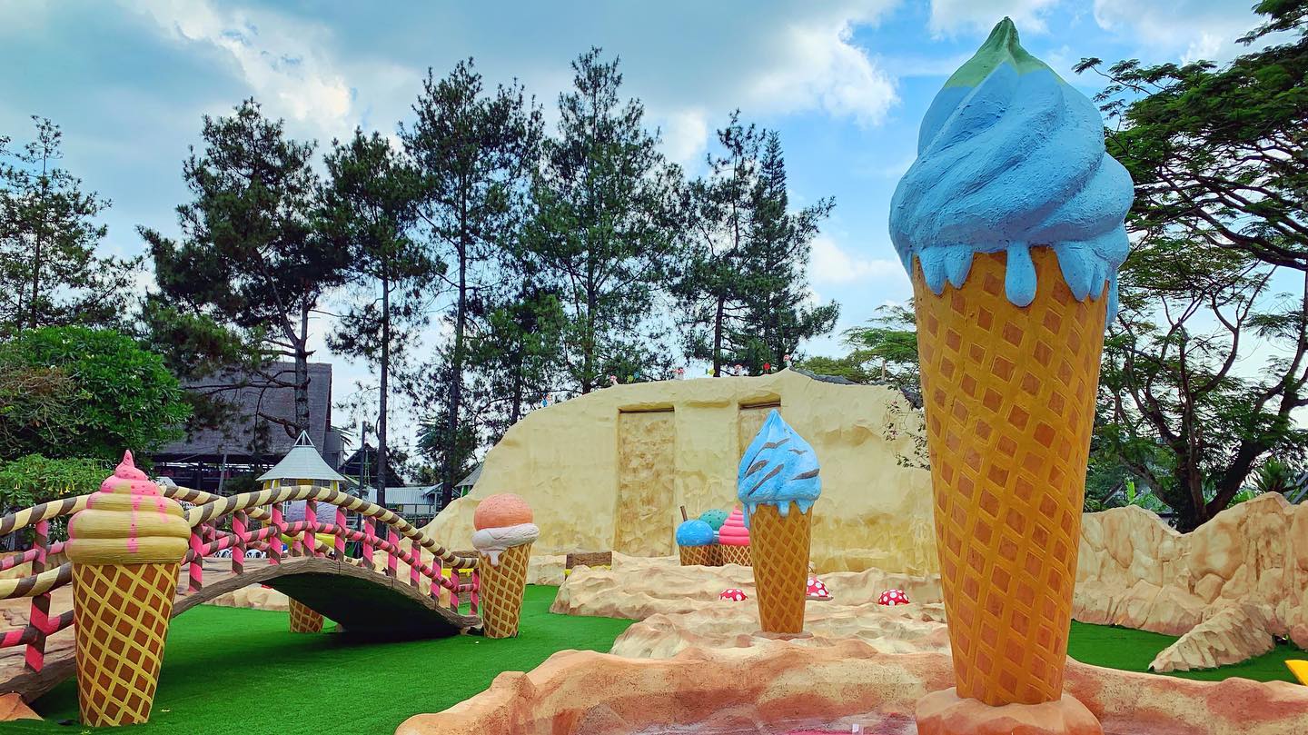 Taman ice Cream (Sumber Foto: Instagram/@lembangwonderland)