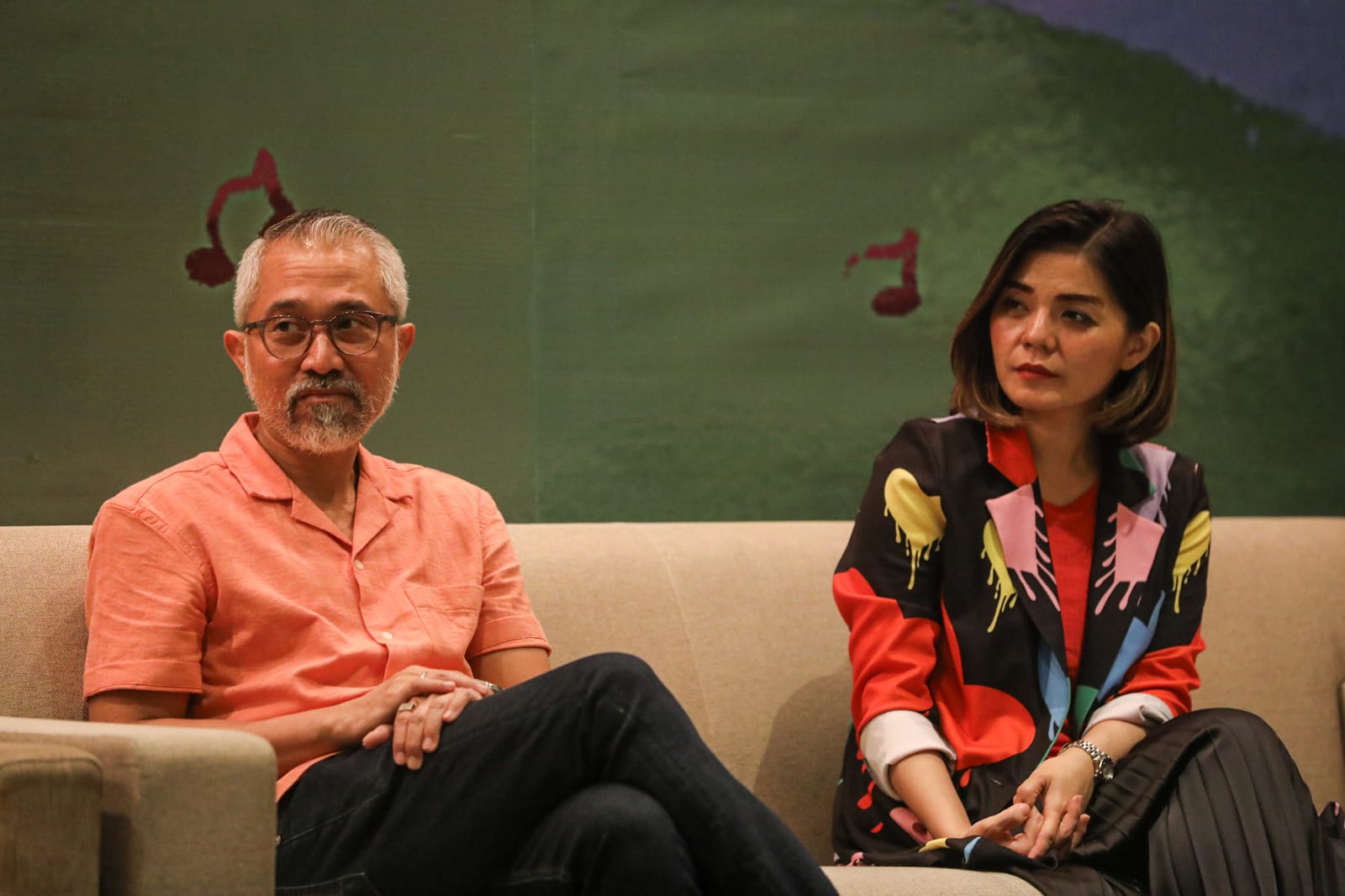 Motivator & Aktris Merry Riana (kanan) dan Aktor Lukman Sardi memberikan keterangan saat konferensi pers Benih Yang Bernilai di Ciputra Artpreneur, Jakarta, Kamis (6/7) (Sumber gambar: JIBI/Bisnis/Arief Hermawan P)