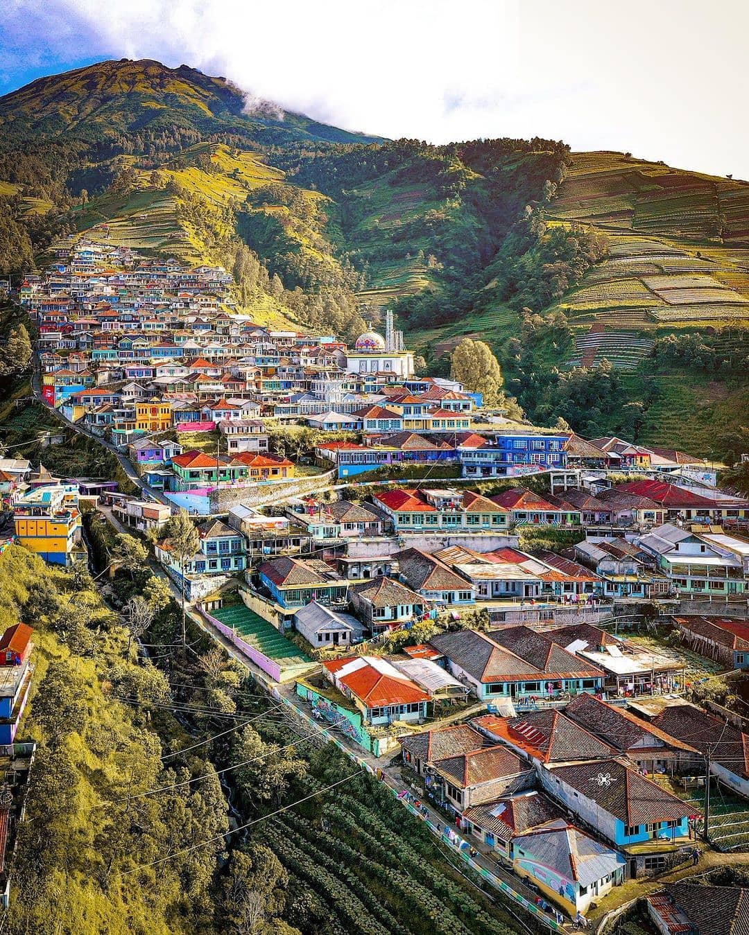 Nepal van Java di pagi hari (Sumber Foto: Instagram/@nepal_van_java)
