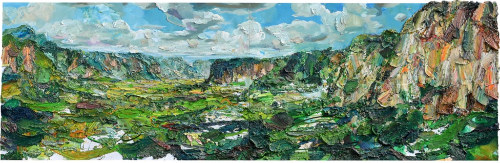 Lukisan berjudul Alam Lembah Harau, 194 x 608 cm, Oil on Linen, 2022 (Sumber gambar: Katalog)