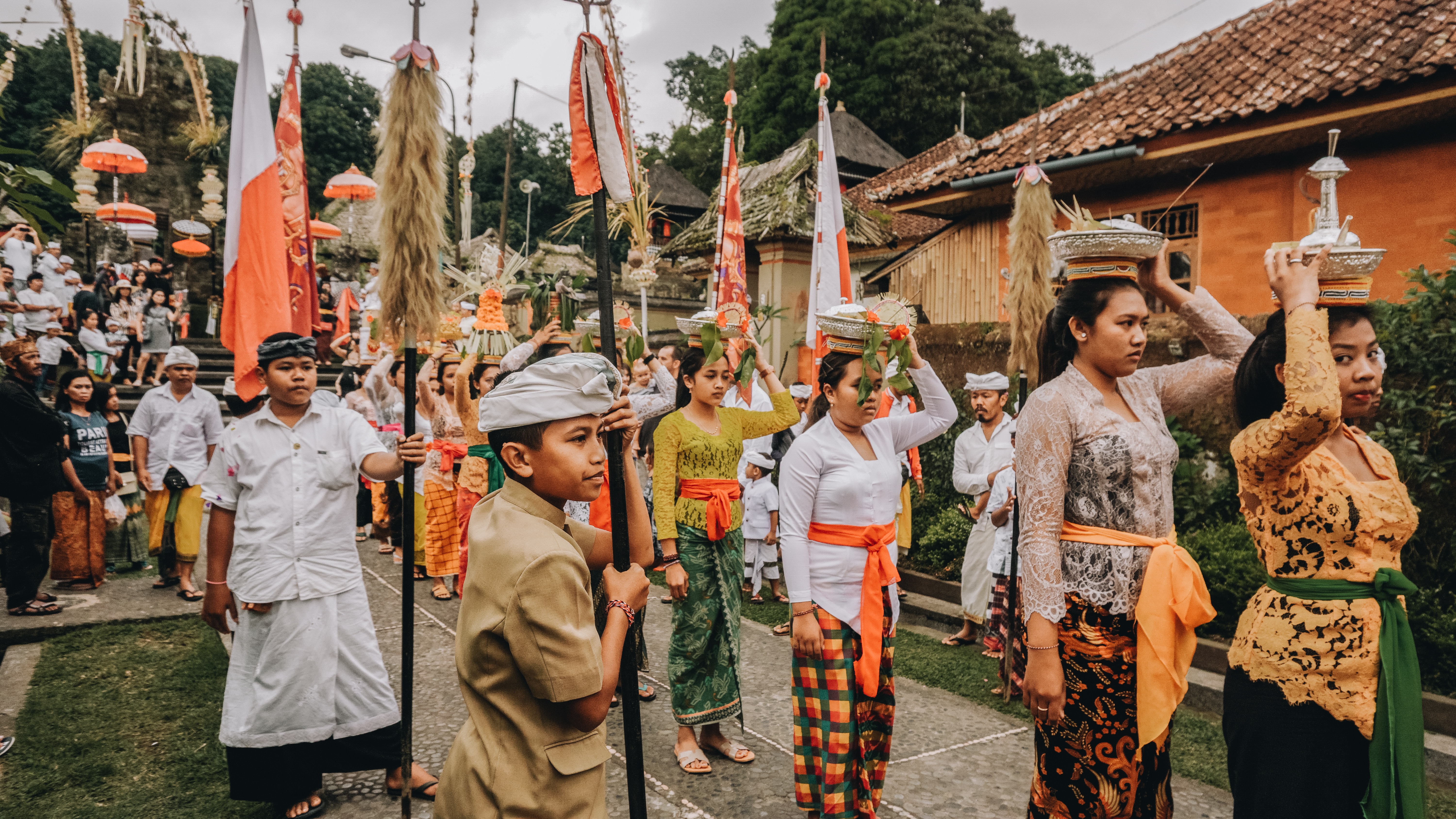 Acara adat di Desa Panglipuran, Bali (Sumber gambar: Unsplash/Ruben Hutabarat)