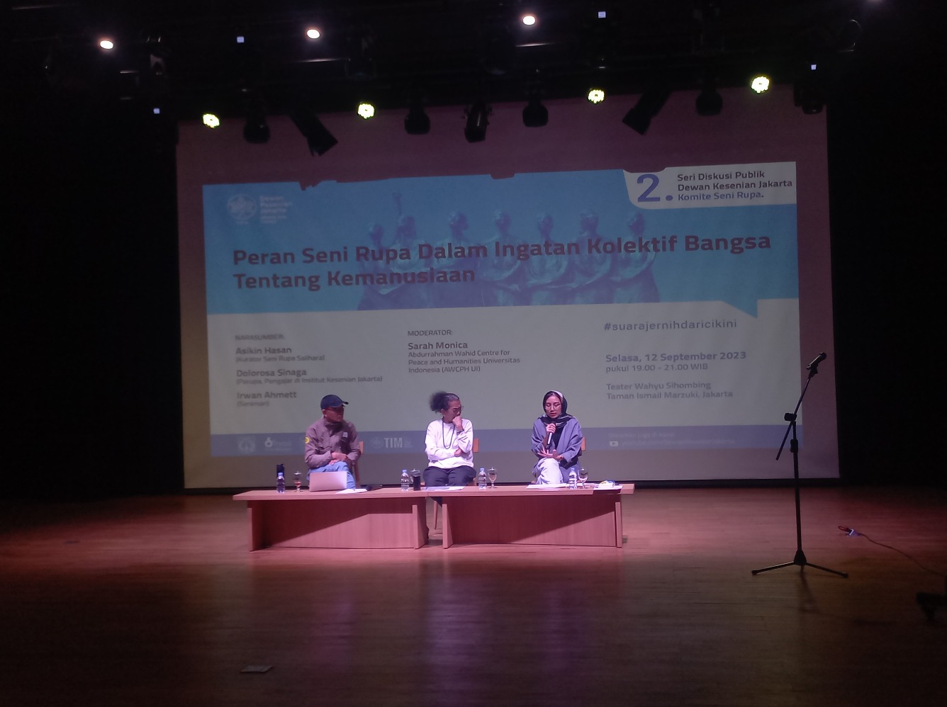 Diskusi Peran Seni Rupa Dalam Ingatan Kolektif Bangsa Tentang Kemanusiaan di Taman Ismail Marzuki, Selasa (12/9). (Sumber gambar: Chelsea Venda/Hypeabis.id)