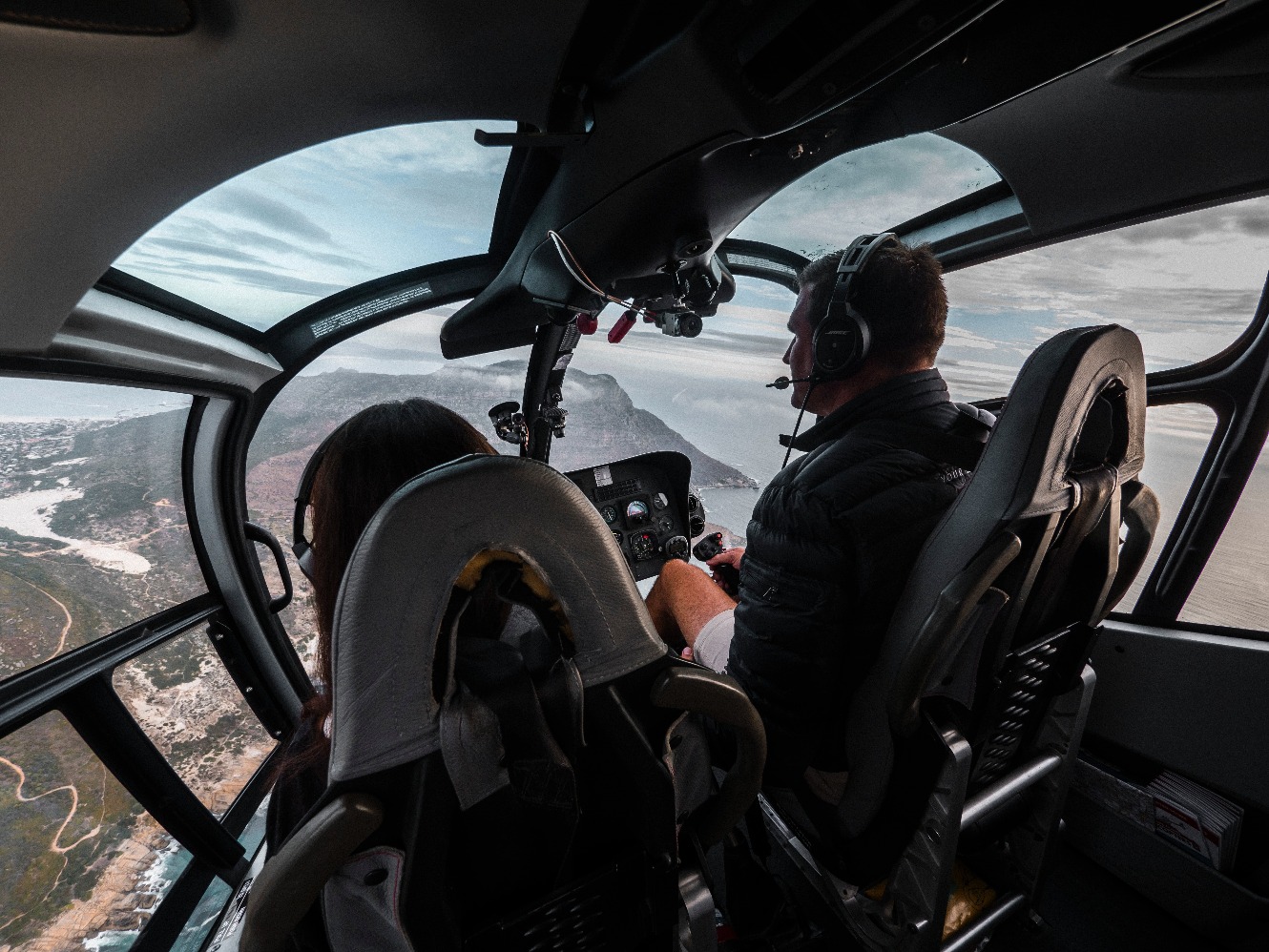 Ilustrasi helicopter ride (Sumber gambar: John ONolan/Unsplash)