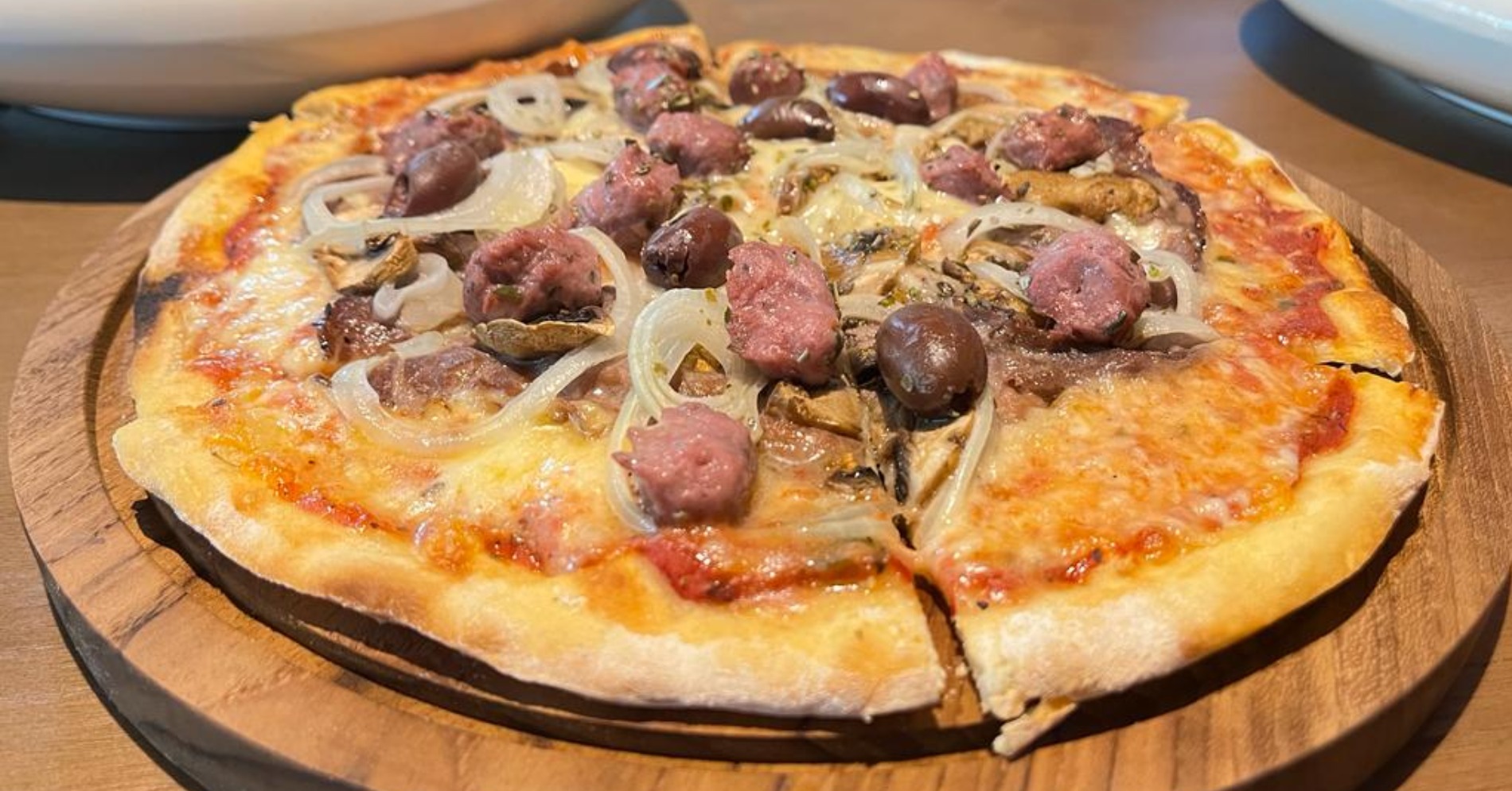 Capriciossa pizza di Toscana (Sumber gambar: Indah Permata Hati/Hypeabis.id)