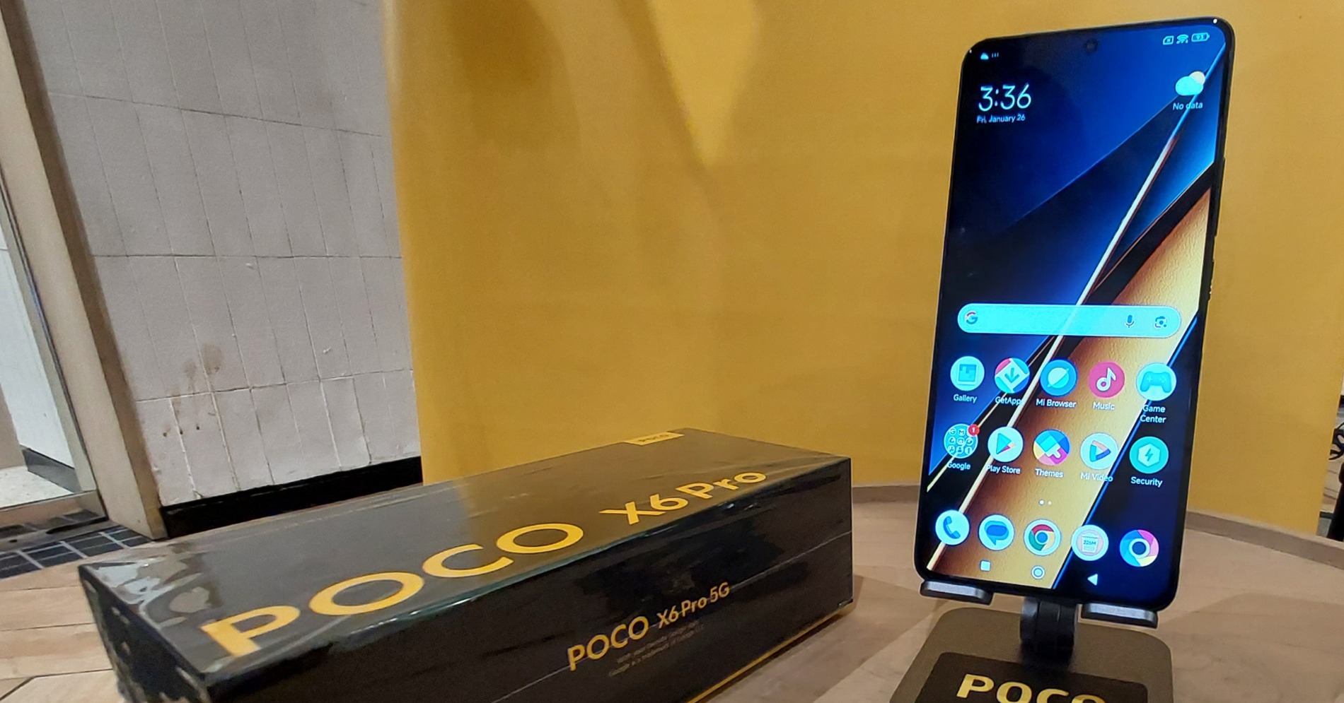 Poco X6 Pro 5G. (Sumber gambar : Desyinta Nuraini/Hypeabis.id)