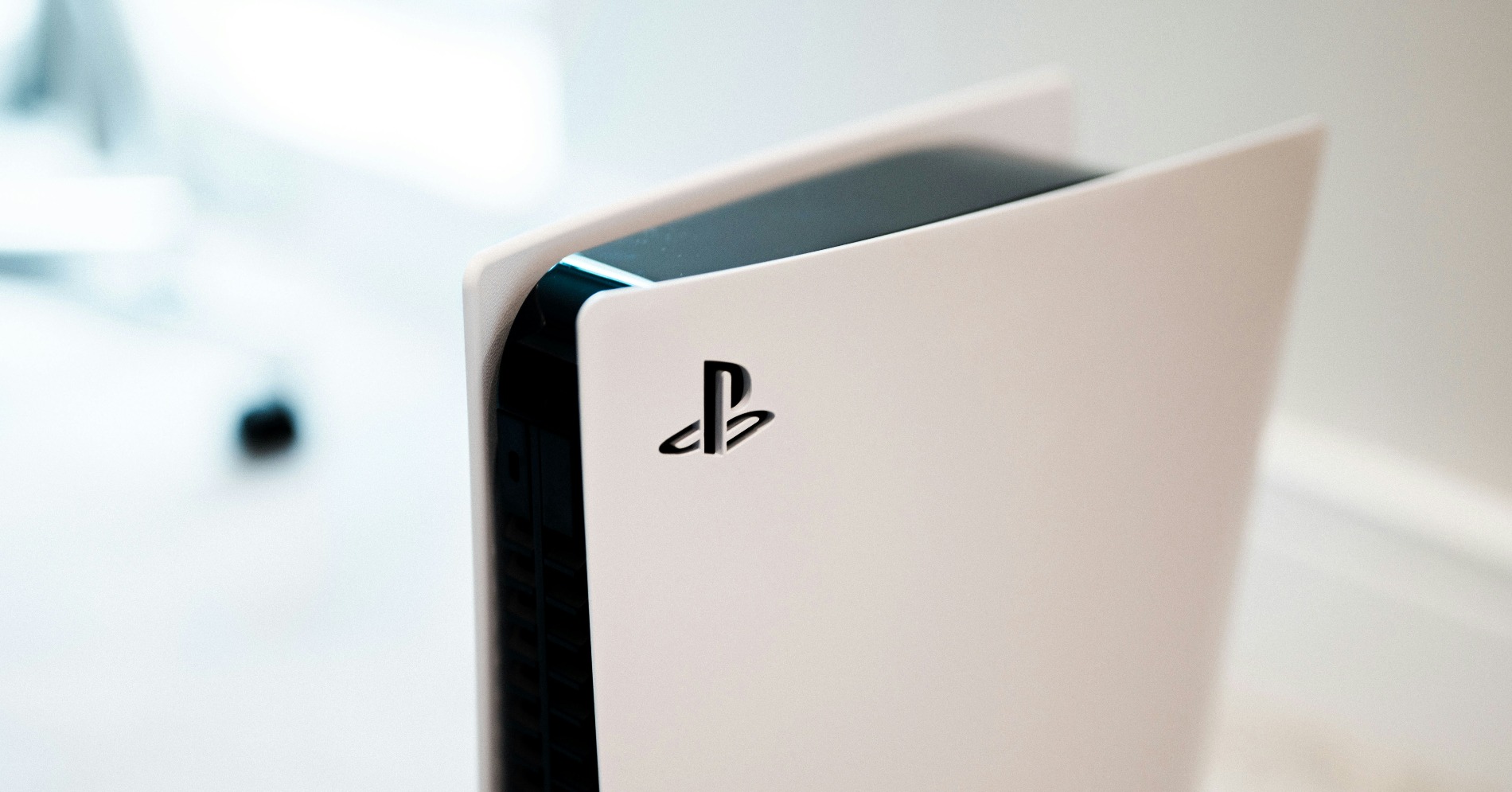 PlayStation 5 (Sumber gambar: Unsplash/Charles Sims)