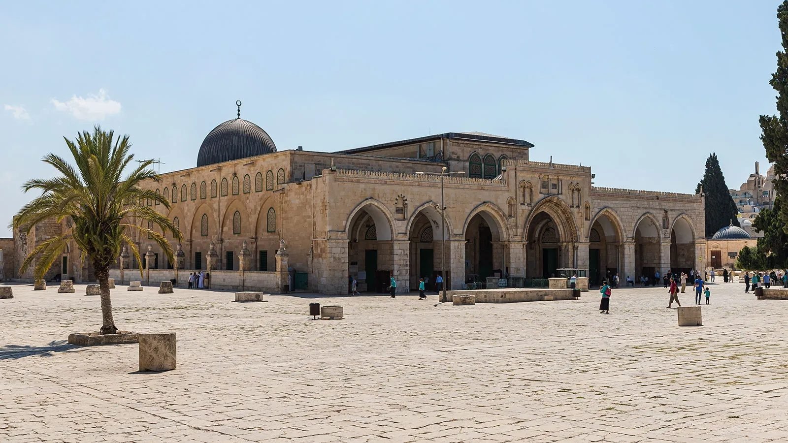 Masjid Al-Aqsa. (Sumber foto: Britannica)