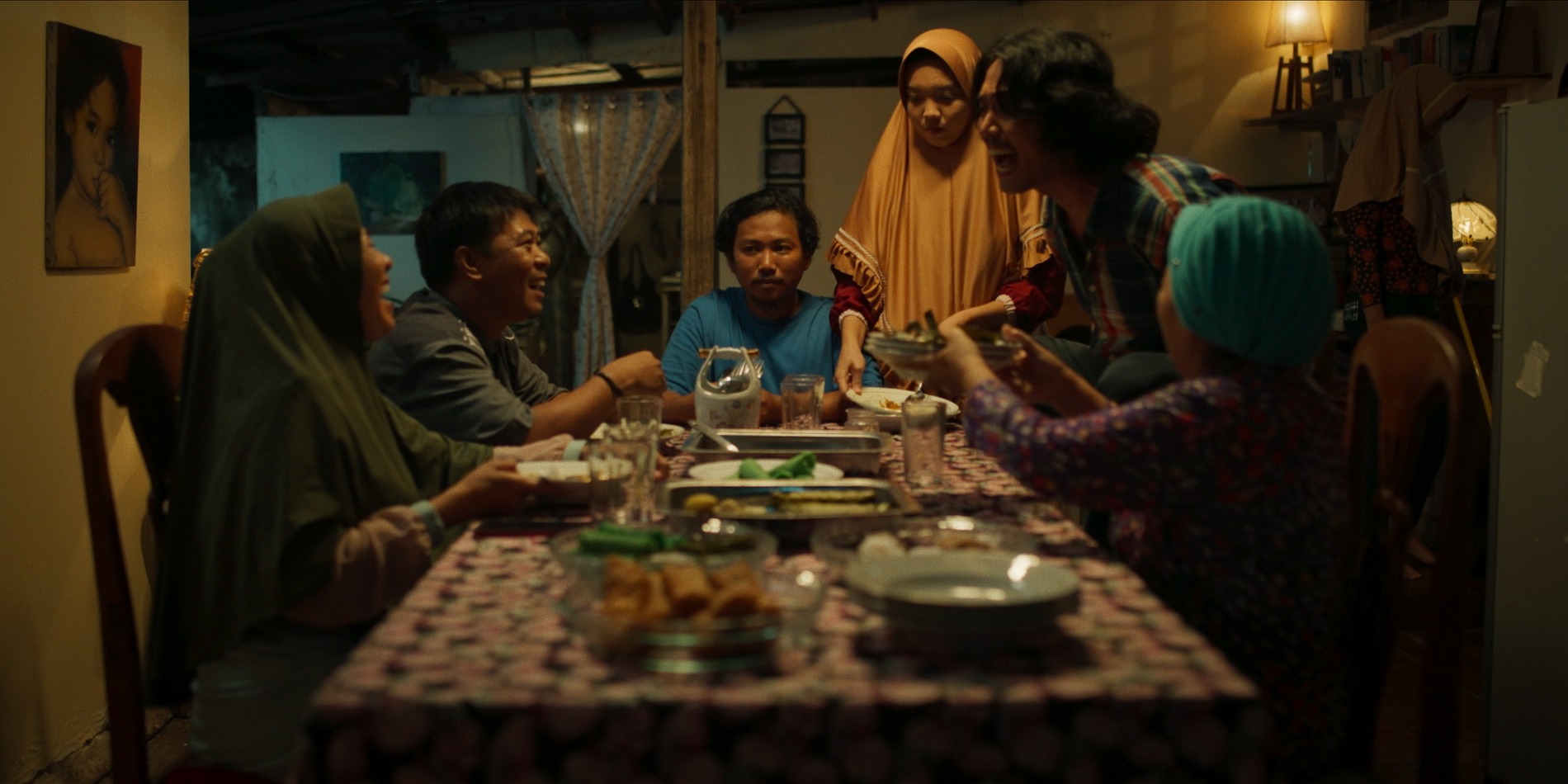 Still photo film Basri & Salma in a Never-ending Comedy (Sumber gambar: Film Basri & Salma in a Never-ending Comedy)