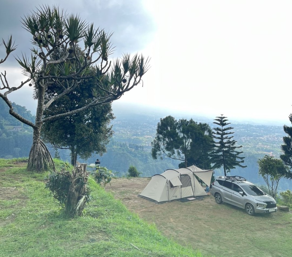 Area camp Curug Naga (Sumber gambar: Instagram.com/curugnaga)