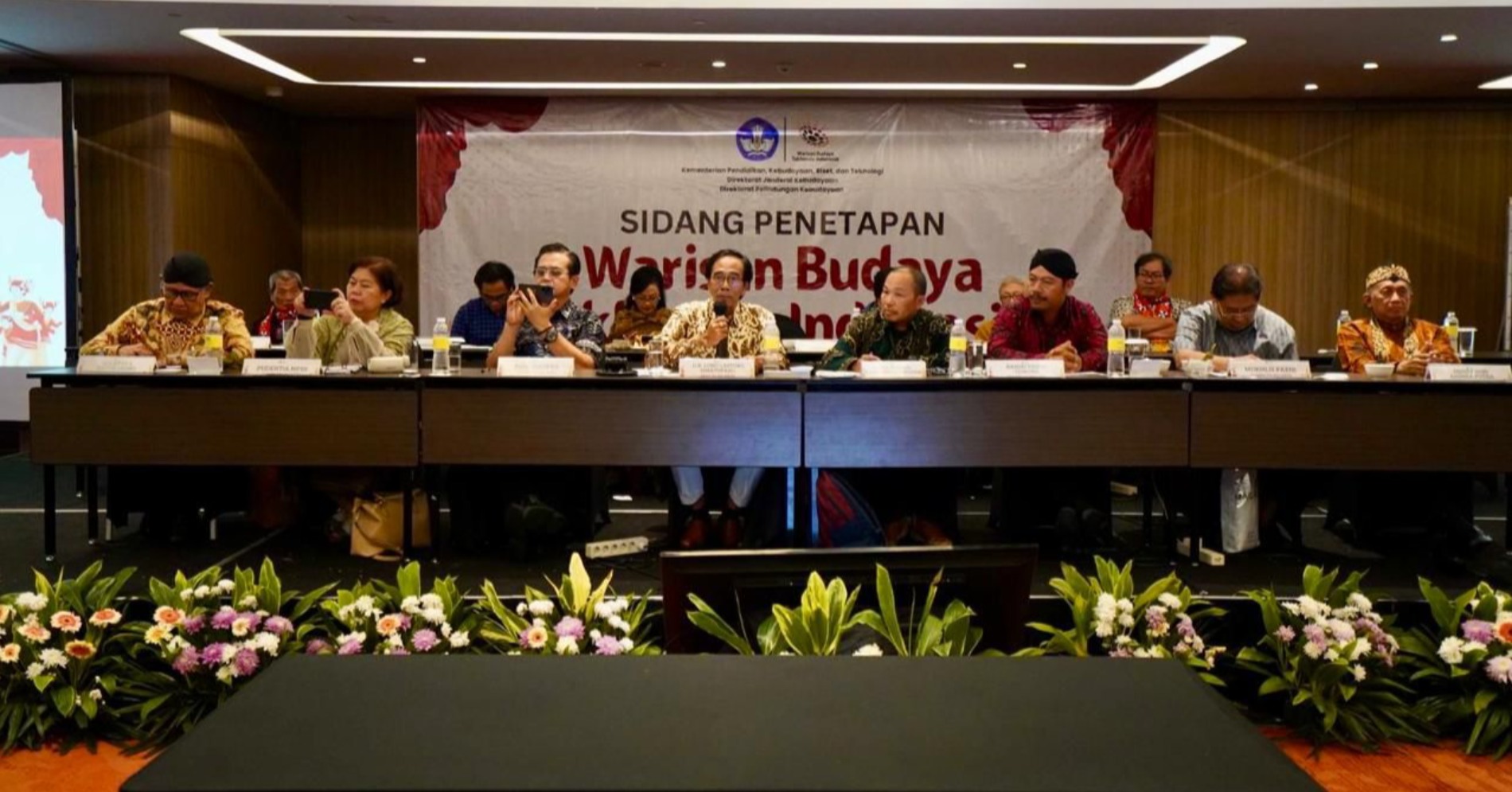 Sidang penetapan  Warisan Budaya Takbenda di Indonesia (sumber gambar: Kemdikbud)