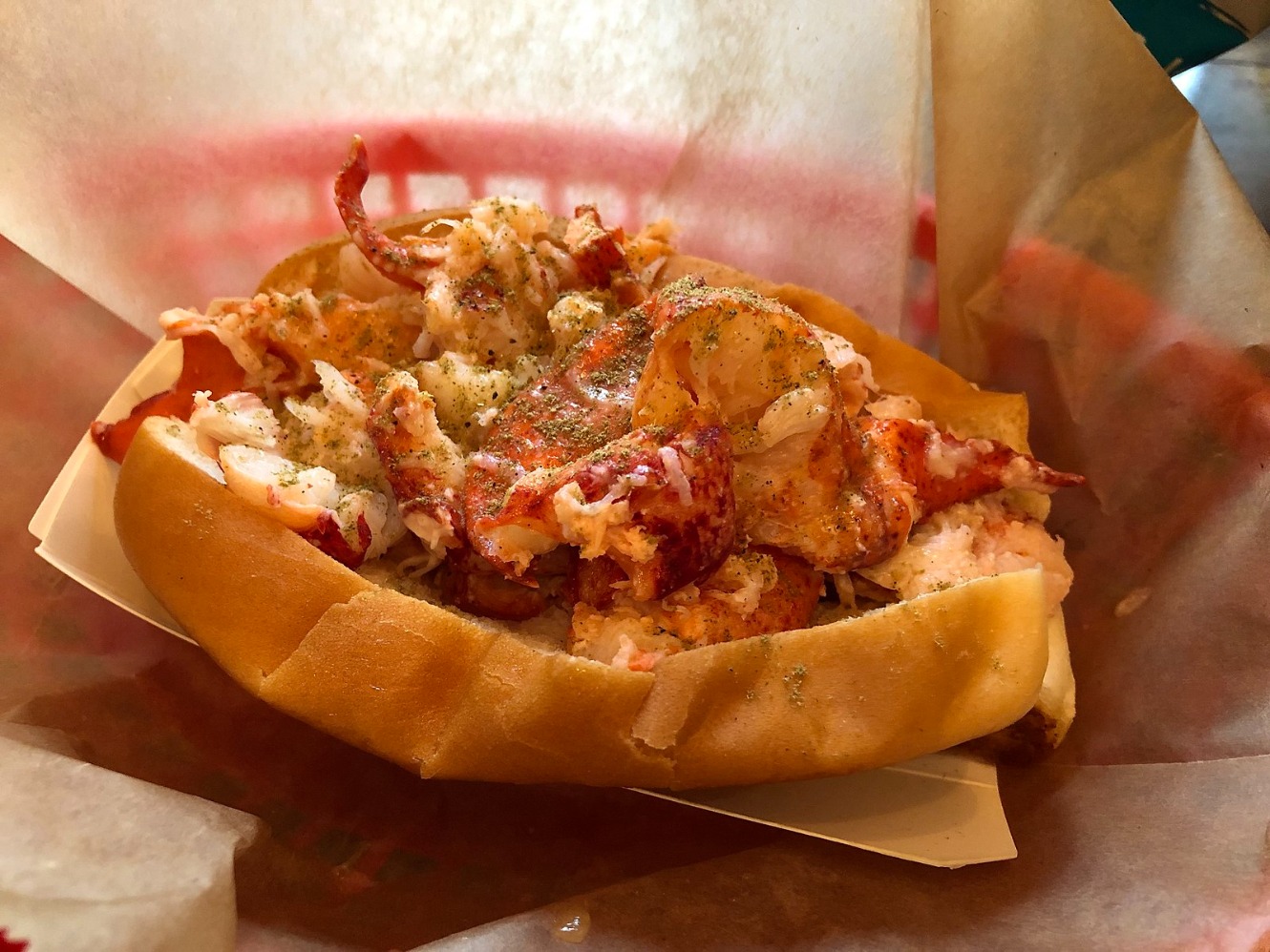 Lobster Roll. (Sumber gambar: Wikimedia Commons)