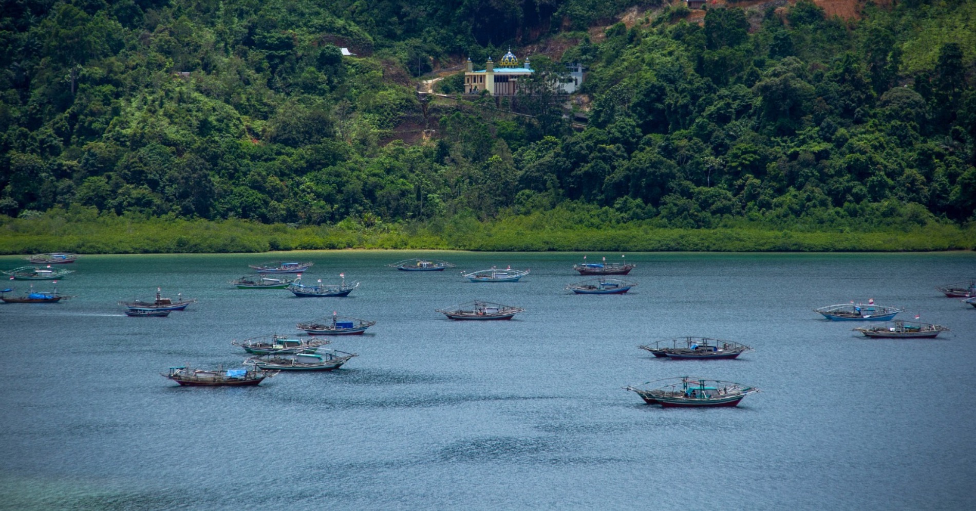 Wisata Mandeh, Sumatra Barat (Sumber gambar: Muhammad Noli Hendra/Bisnis)