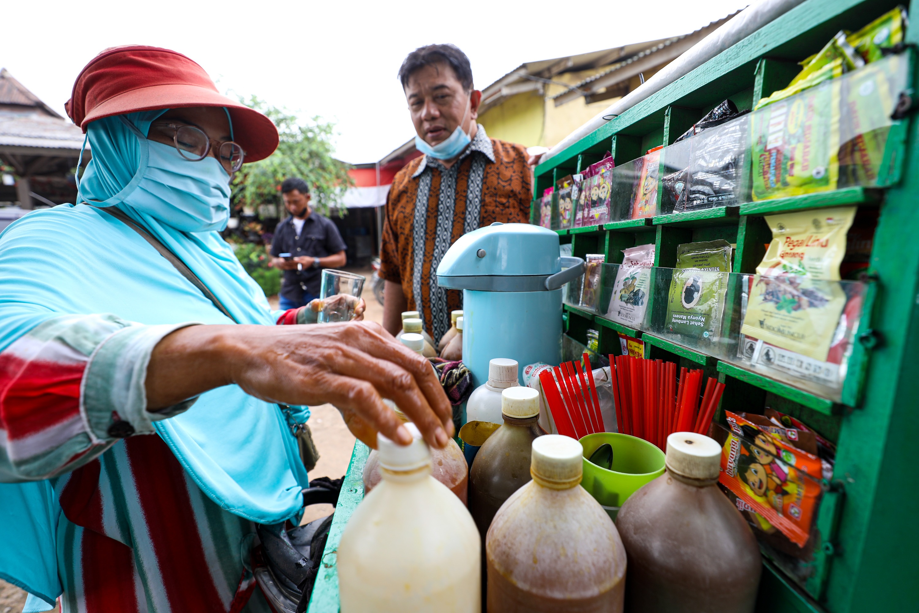 Penjual jamu (Sumber gambar: JIBI/Bisnis/Abdurachman)