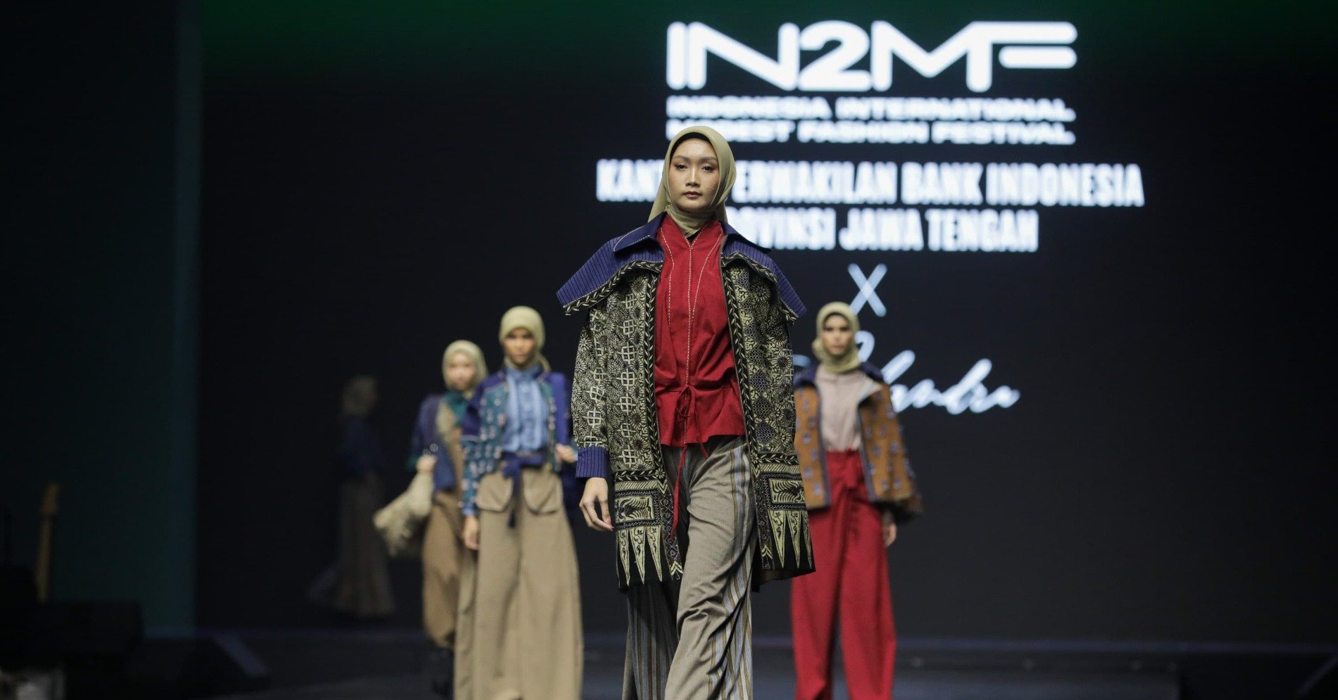 Koleksi Tya Chandra, pemenang Indonesia FESyar Young Designer Competition (Sumber Foto: Hy