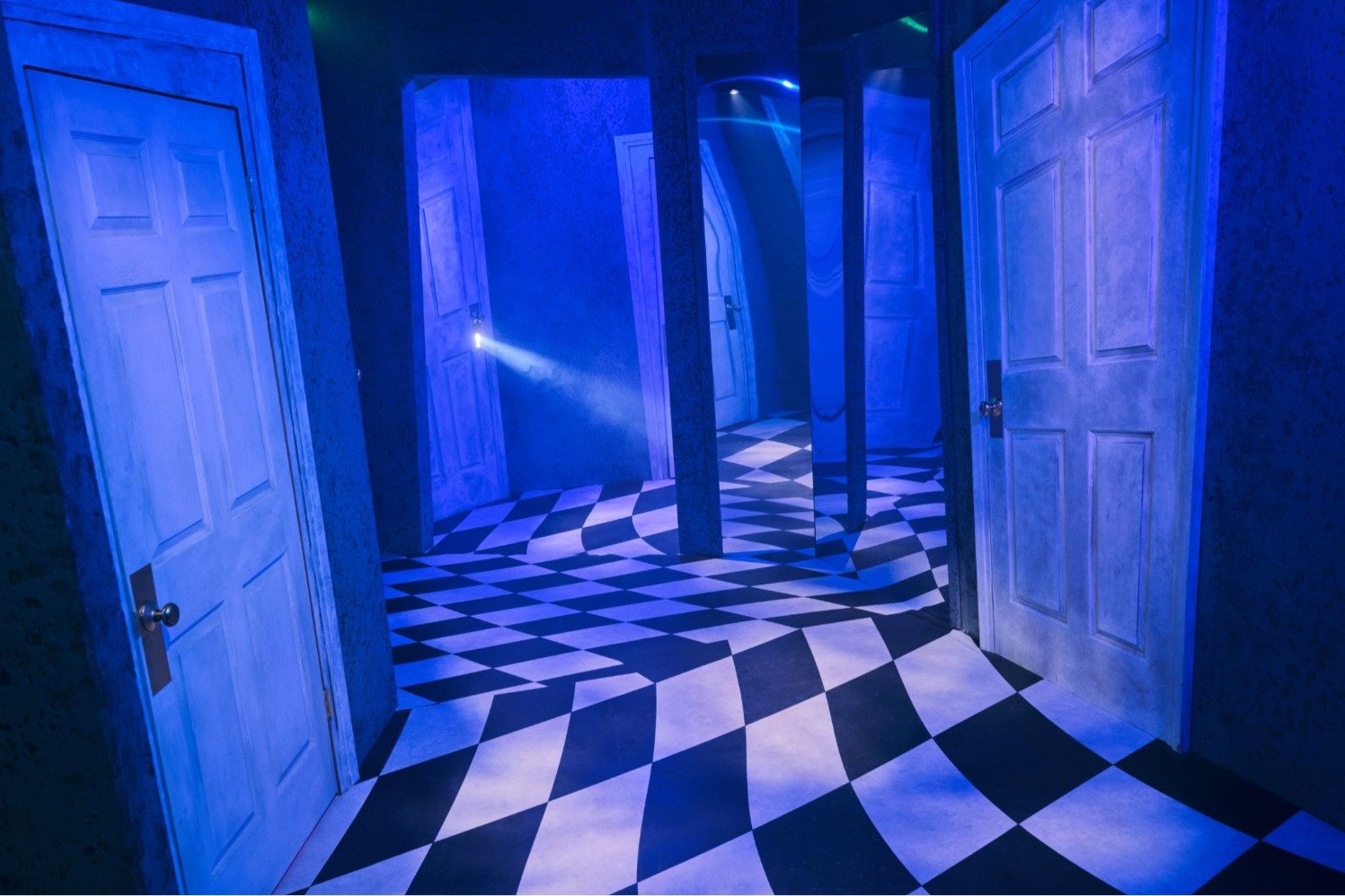 Rumah Delia Deetz dari Beetlejuice Beetlejuice (Sumber gambar: Dok. Airbnb)