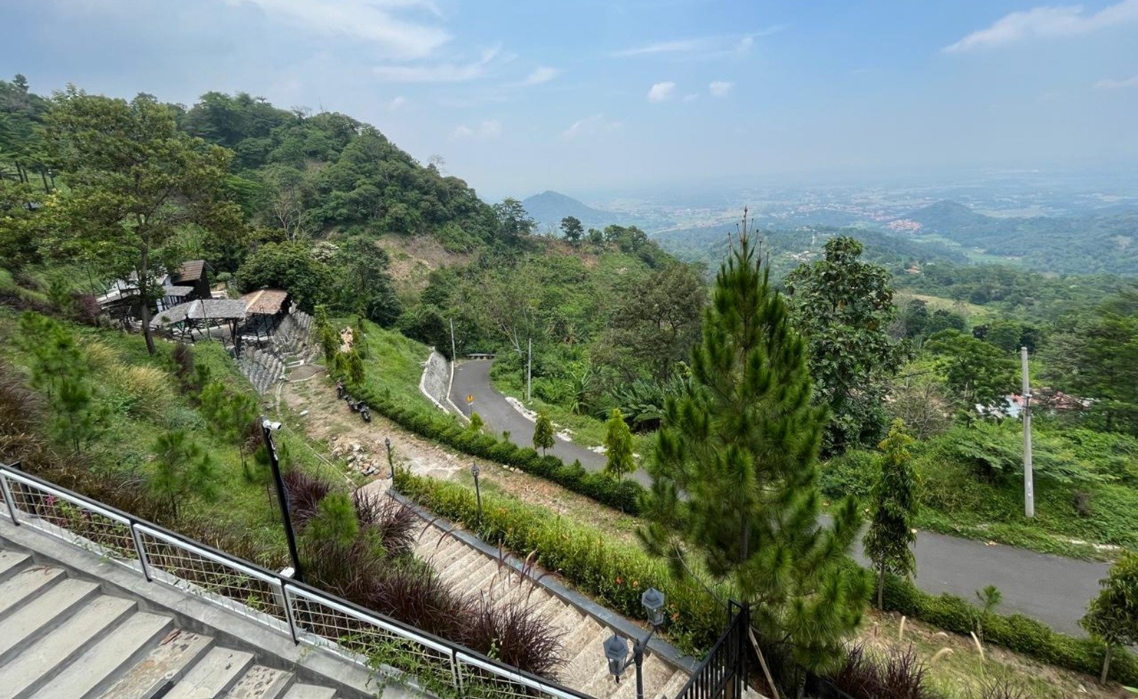 Saung Koffie Hideung (Sumber gambar: Indah Permata Hati/Hypeabis.id)