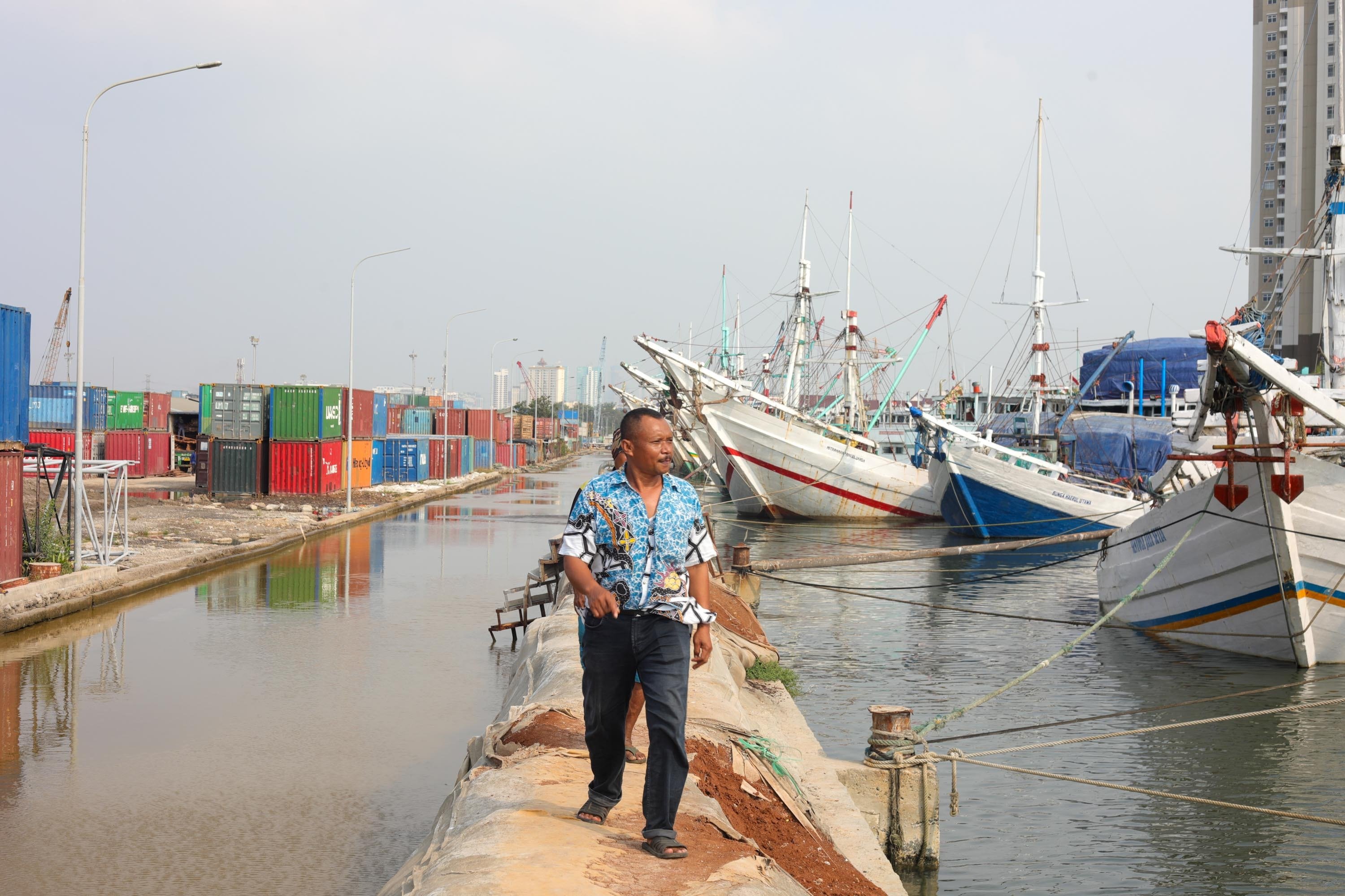 Banjir rob di Pelabuhan Sunda Kelapa, Jakarta, Jumat (23/6/2023).  (Sumber foto: JIBI/Hypeabis.id/Himawan L Nugraha)