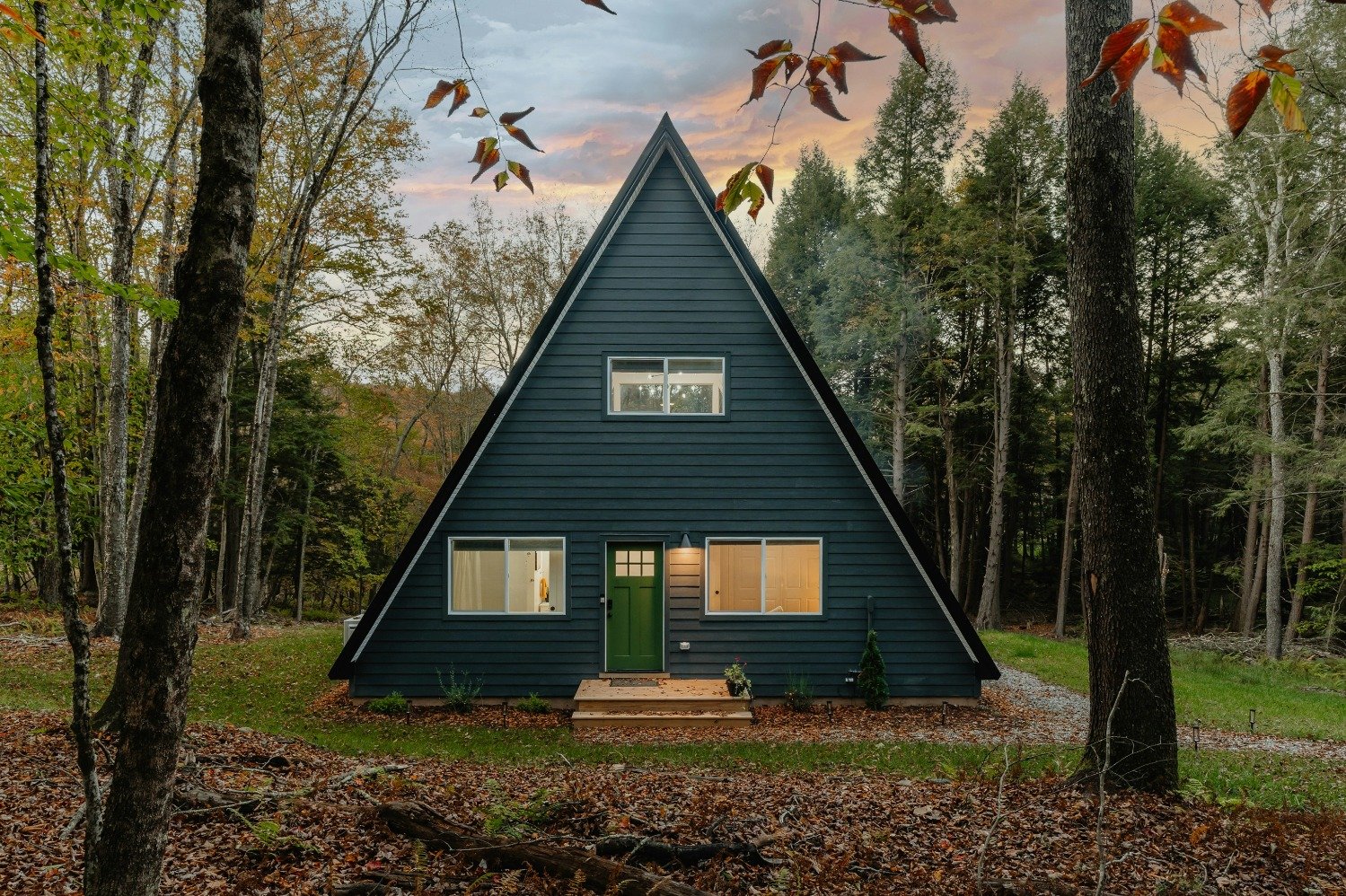 A-Frame House. (Sumber gambar: Clay Banks/Unsplash)