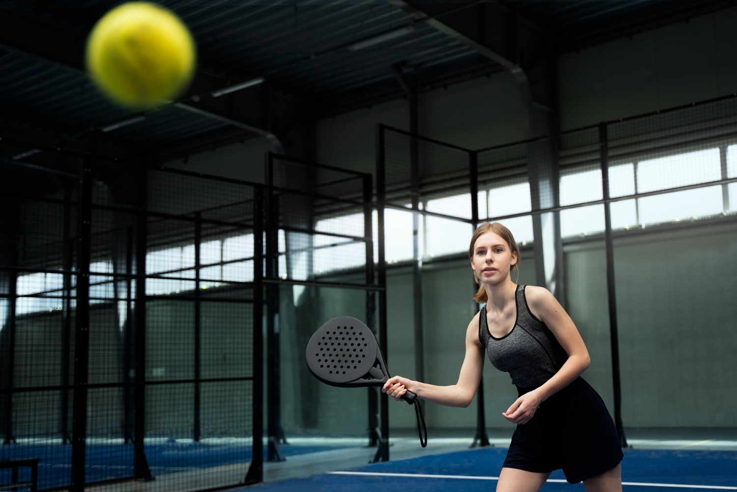 Tenis Padel. (Sumber foto: Freepik)