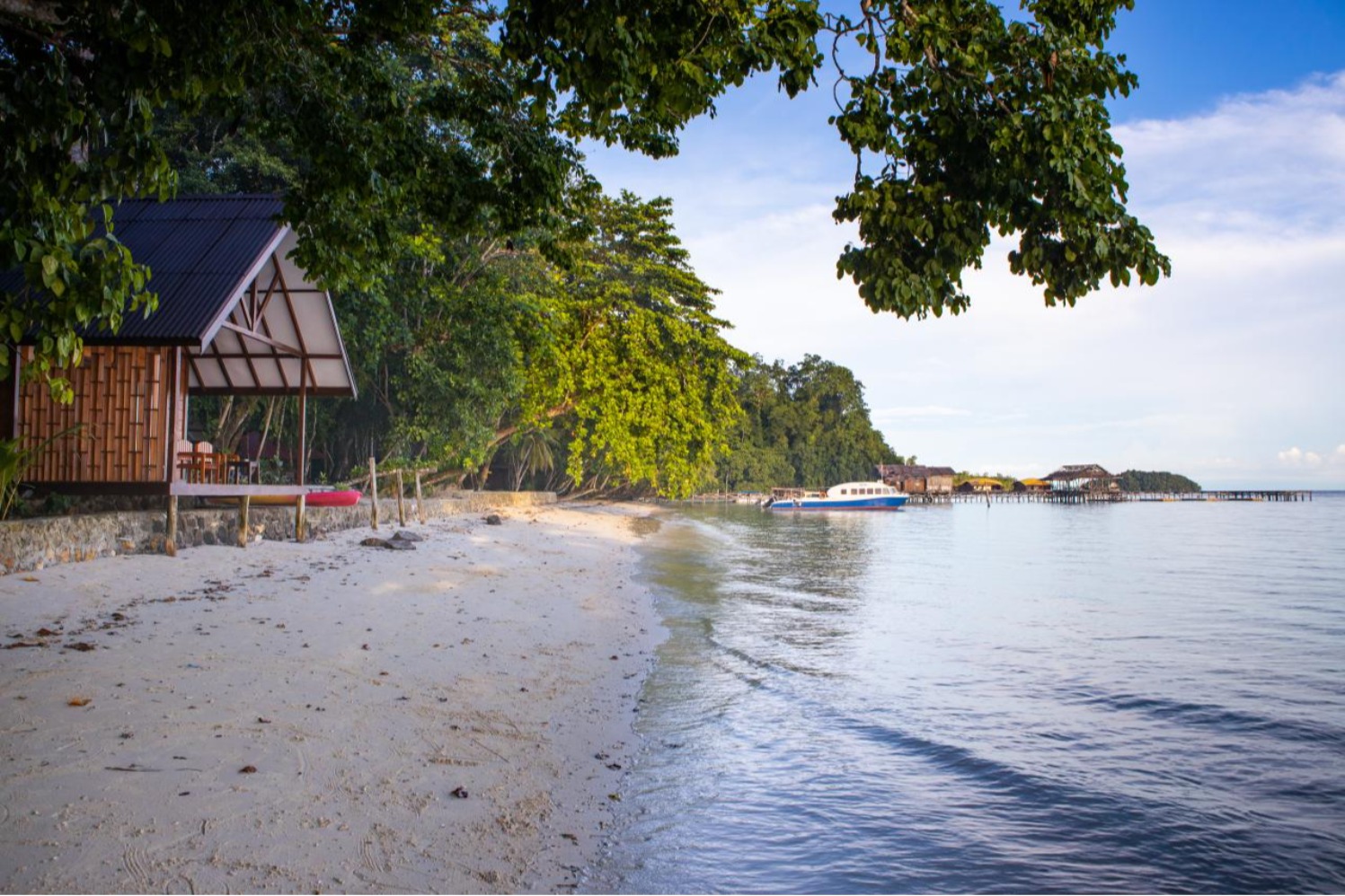 Pulau Waigeo (Sumber gambar: Wonderful Kemenparekraf RI)