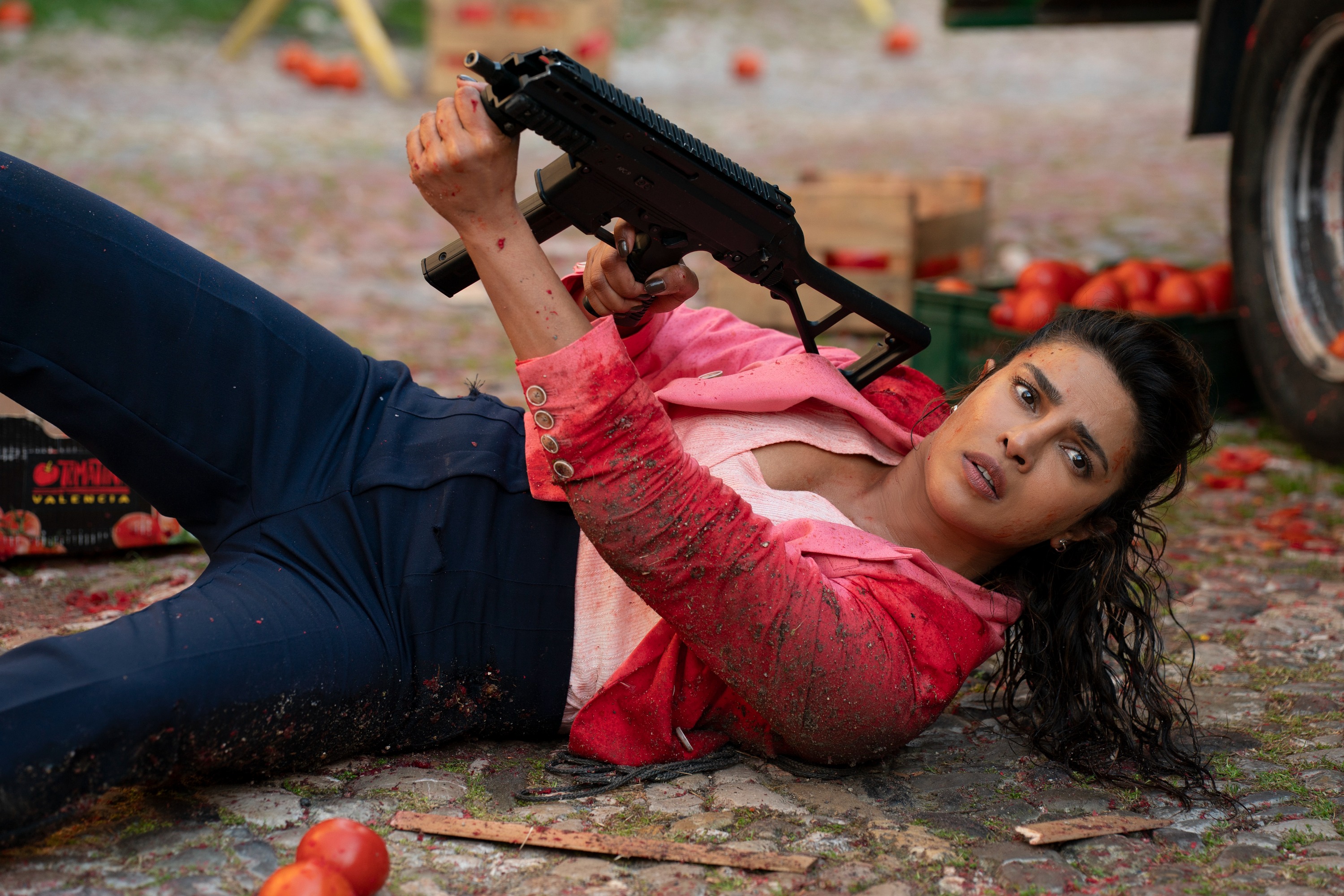 Priyanka Chopra dalam film Heads of State. (Sumber gambar: Prime Video)