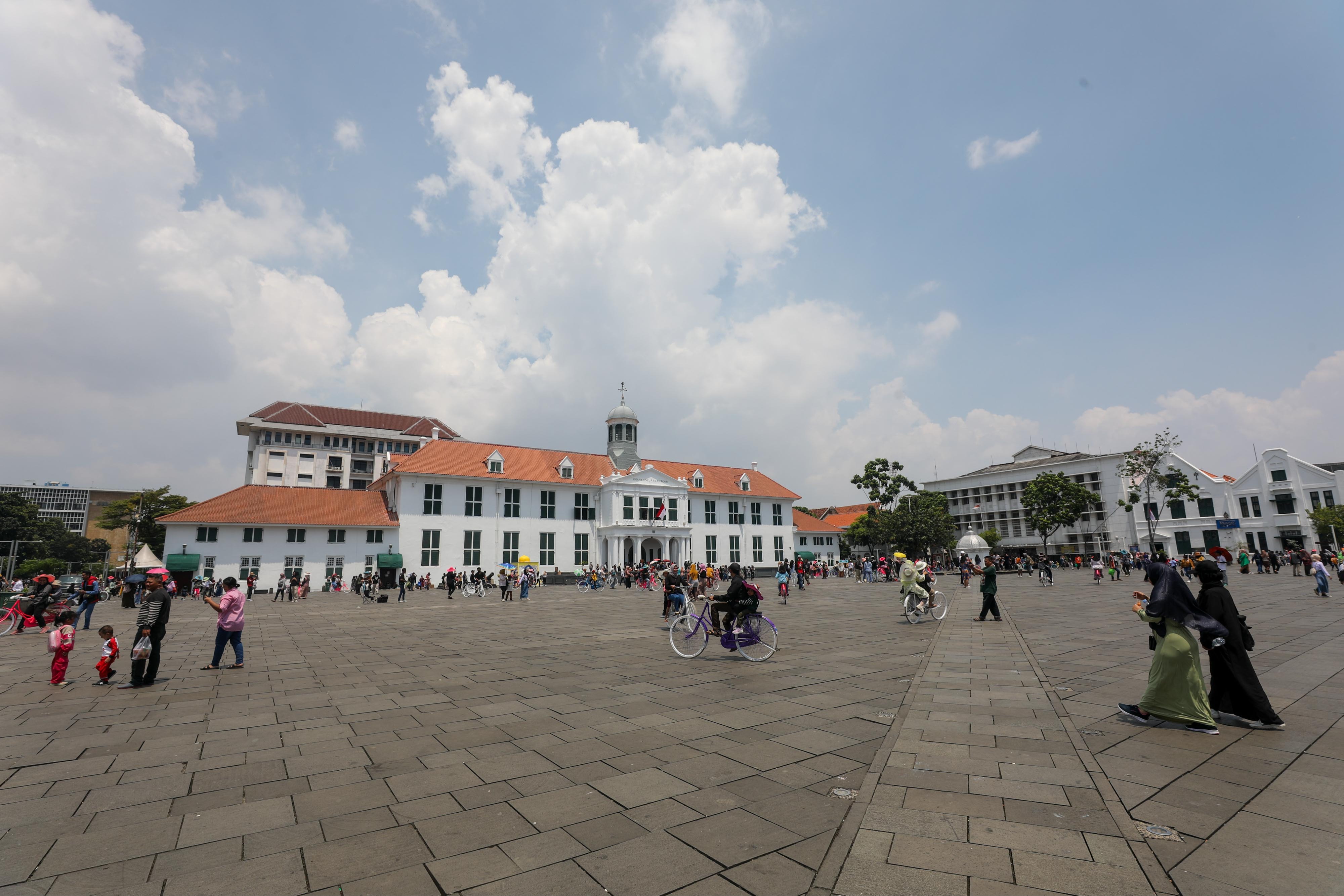 Museum Fatahillah, dahulu merupakan Balai Kota Batavia (Stadhuis van Batavia yang dibangun pada 1707-1710 atas perintah Gubernur Jenderal Joan van Hoorn. (Sumber foto: Hypeabis.id/Himawan L Nugraha)
