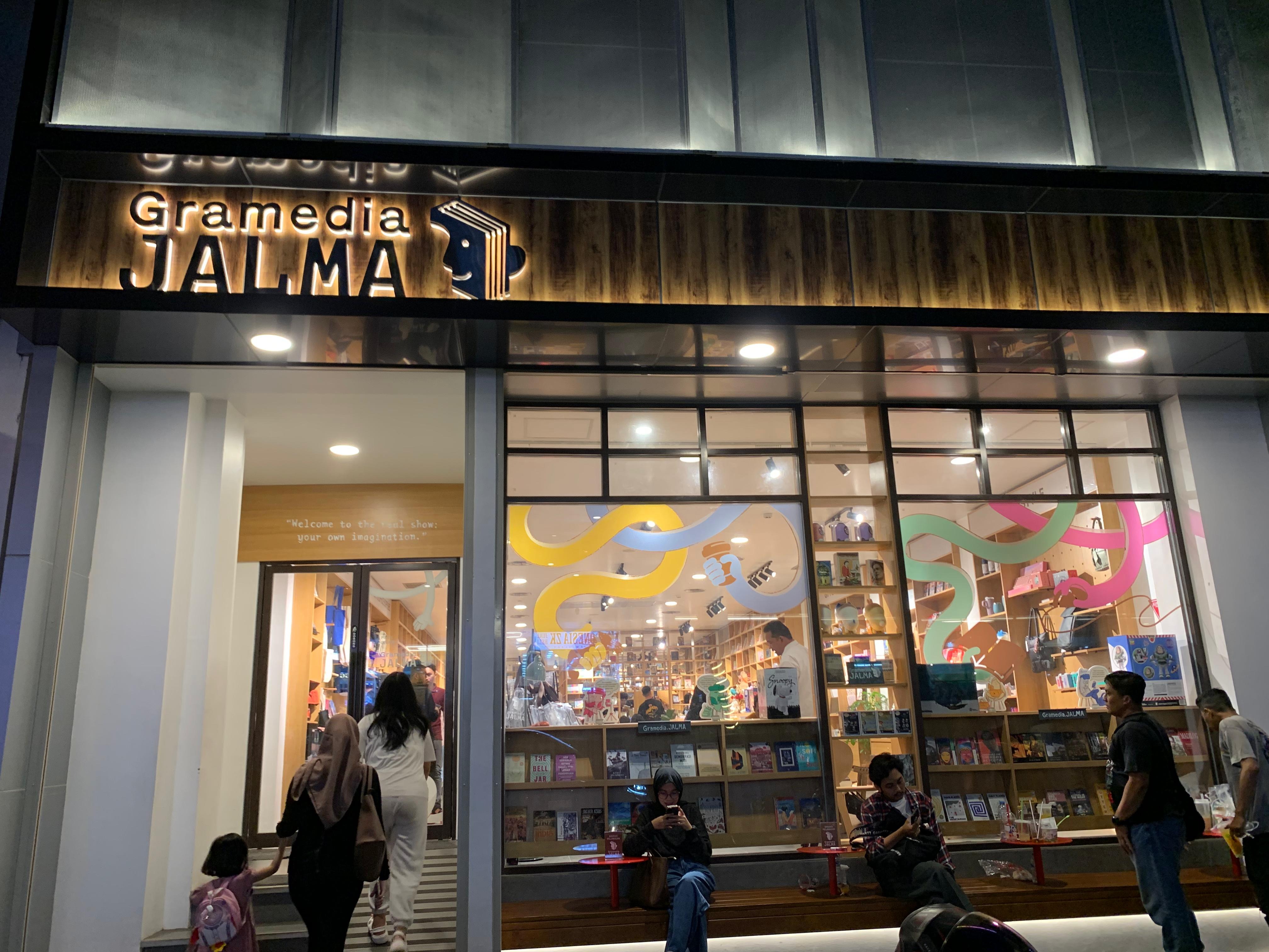Suasana di Gramedia Jalma di kawasan Blok M, Jakarta Selatan. (Sumber gambar: Hypeabis.id/Luke Andaresta)