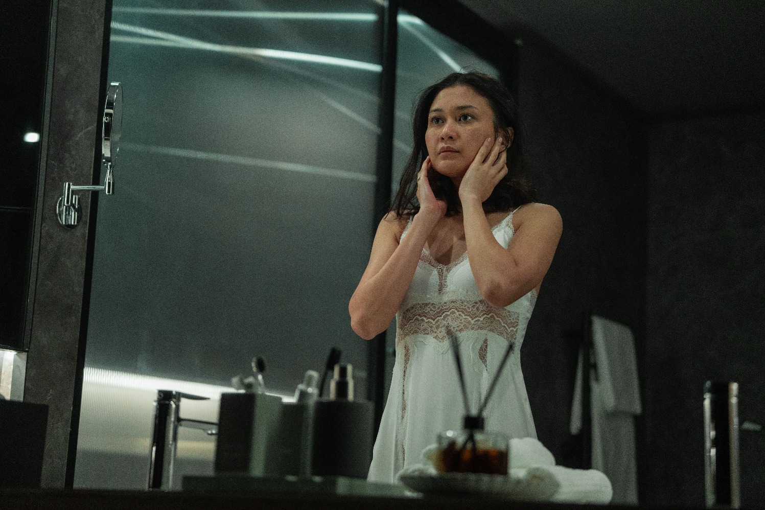 Still photo film A Normal Woman (Sumber gambar: Netflix)