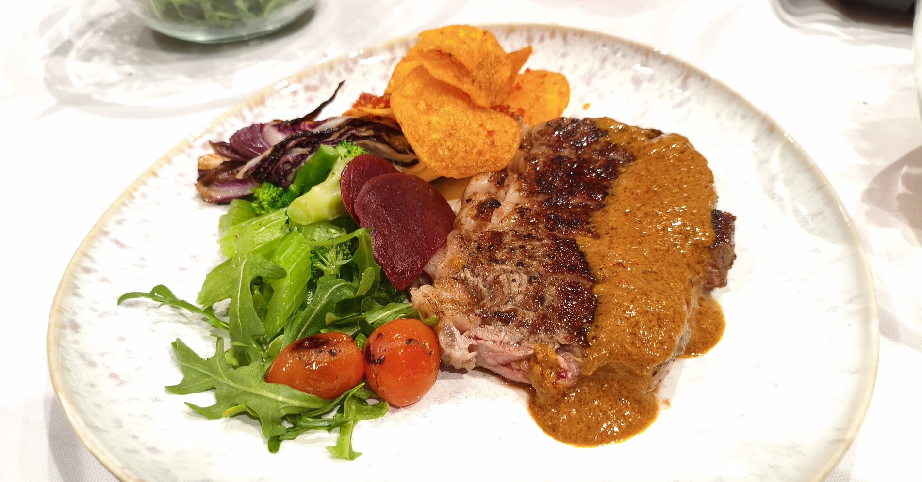 Sirloin Australia dengan Rasa Nusantara ala Chef Vindex
