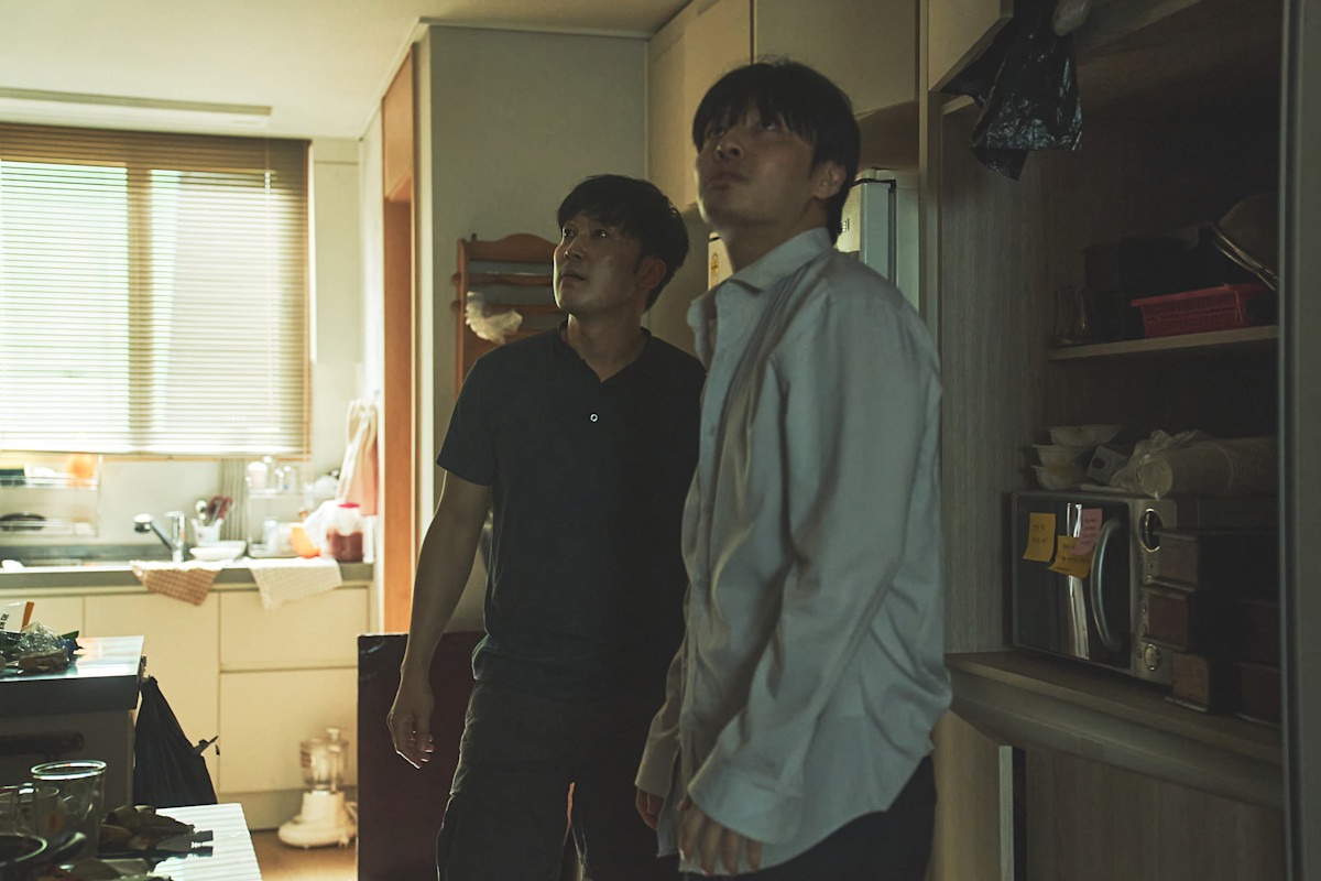 Still photo Wall to Wall. (Sumber gambar: Netflix)