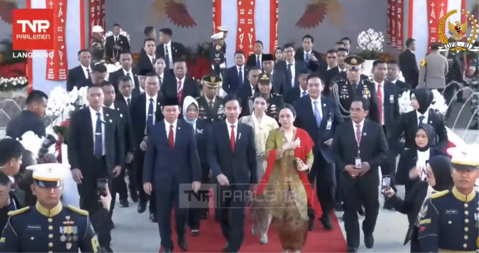 Presiden Republik Indonesia Prabowo Subianto menyampaikan pidato kenegaraan di Sidang Tahunan MPR, yang digelar pada Jumat (15/8/2025) di Gedung DPR/MPR Senayan, Jakarta. (Sumber gambar: DPR RI/YouTube) Presiden Republik Indonesia Prabowo Subianto menyampaikan pidato kenegaraan di Sidang Tahunan MPR, yang digelar pada Jumat (15/8/2025) di Gedung DPR/MPR Senayan, Jakarta. (Sumber gambar: DPR RI/YouTube)