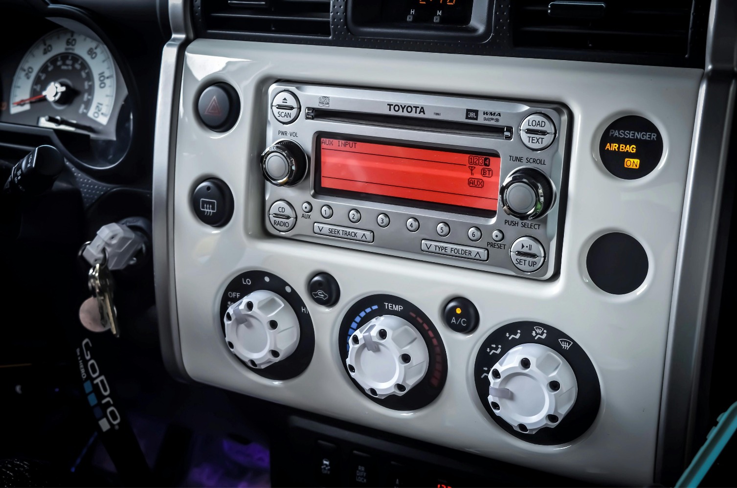 Ilustrasi radio (Sumber gambar: Pexels/ logan primm) Ilustrasi radio (Sumber gambar: Pexels/ logan primm)