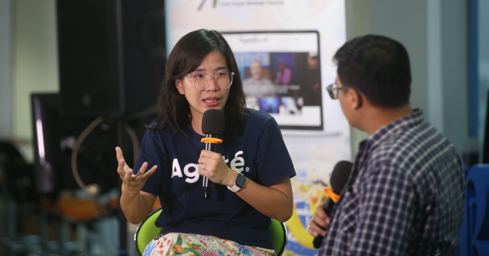 Co-Founder and Chief Executive Officer Agate Shieny Aprilia saat berbincang dengan Hypeabis.id dalam acara Kamis Santuy di Wisma Bisnis Indonesia, Kamis (18/9/2025). (Sumber foto: Eusobio Chrysnamurti/Hypeabis.id) Co-Founder and Chief Executive Officer Agate Shieny Aprilia saat berbincang dengan Hypeabis.id dalam acara Kamis Santuy di Wisma Bisnis Indonesia, Kamis (18/9/2025). (Sumber foto: Eusobio Chrysnamurti/Hypeabis.id)