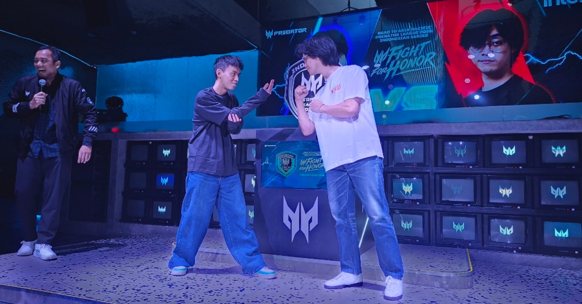 You_K (Yukatheo Widjaja), dua legenda DOTA 2 Indonesia. (Sumber gambar: Desyinta Nuraini/Hypeabis.id)